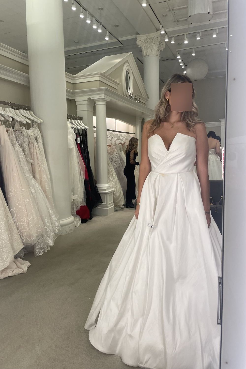 Italian Elegance: The Timeless Appeal of Maison Signore A-Line Wedding Gowns