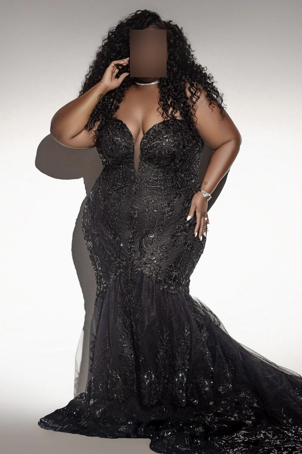 The Timeless Appeal of Black Lace Bridesmaid Dresses: A Modern Classic The Timeless Appeal of Black Lace Bridesmaid Dresses: A Modern Classic