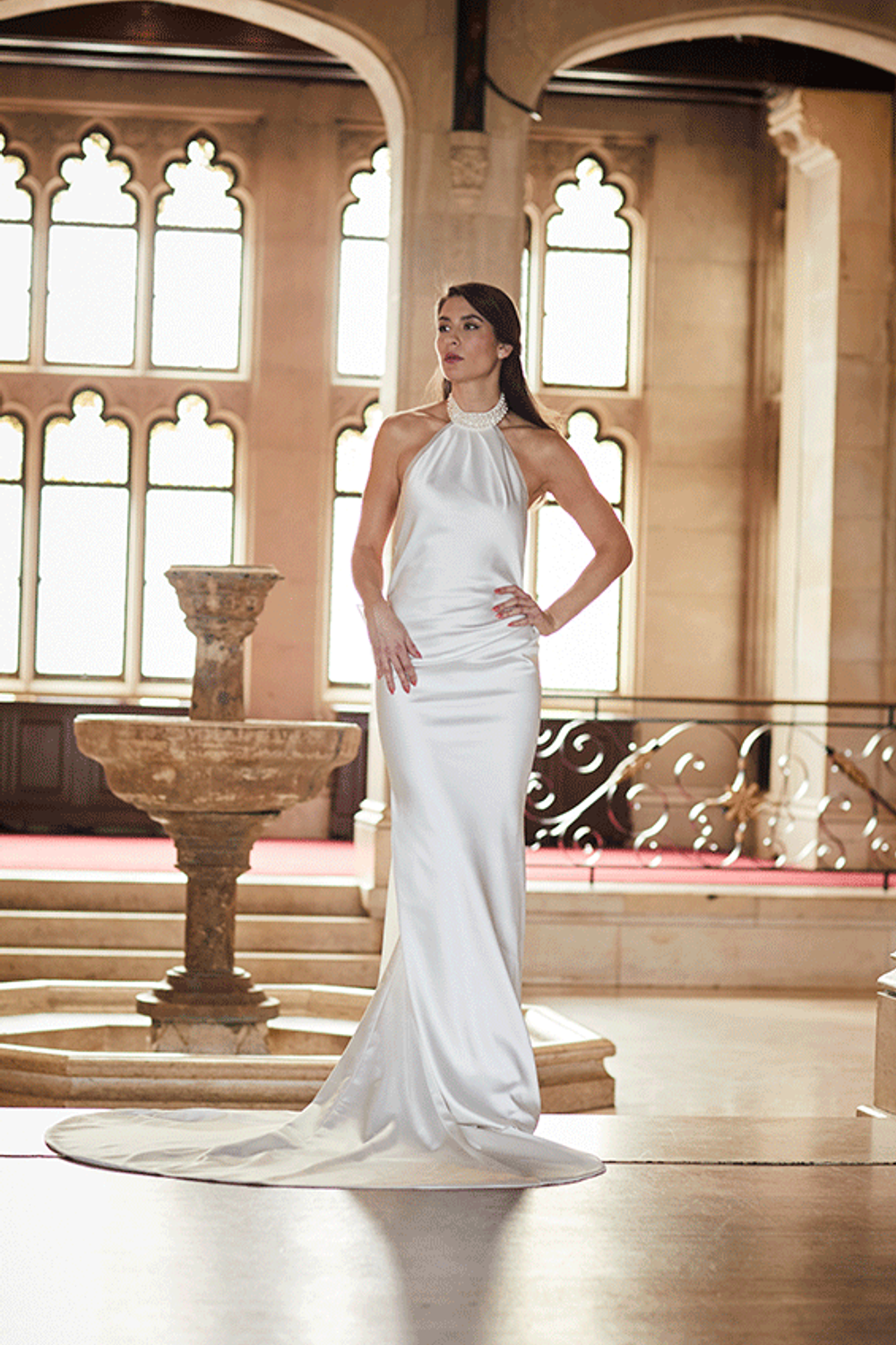 Sculpted in Manhattan: The Case for a Verdin Bridal Sheath Gown