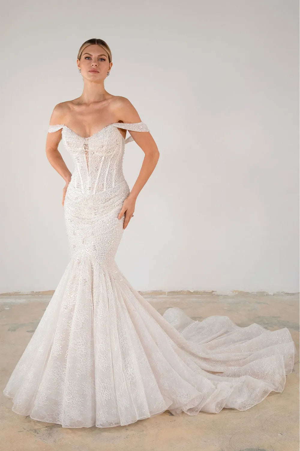 The Allure of Martina Liana Luxe: Where Couture Craftsmanship Meets Timeless Silhouettes