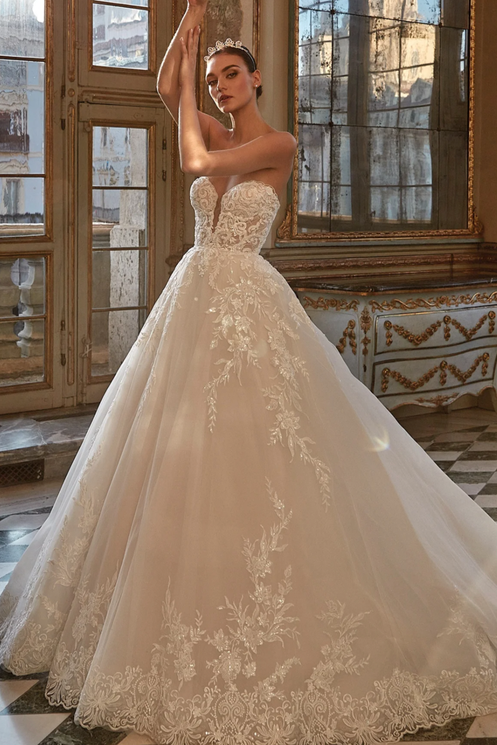 The Enduring Grace of Pronovias A-Line Wedding Dresses