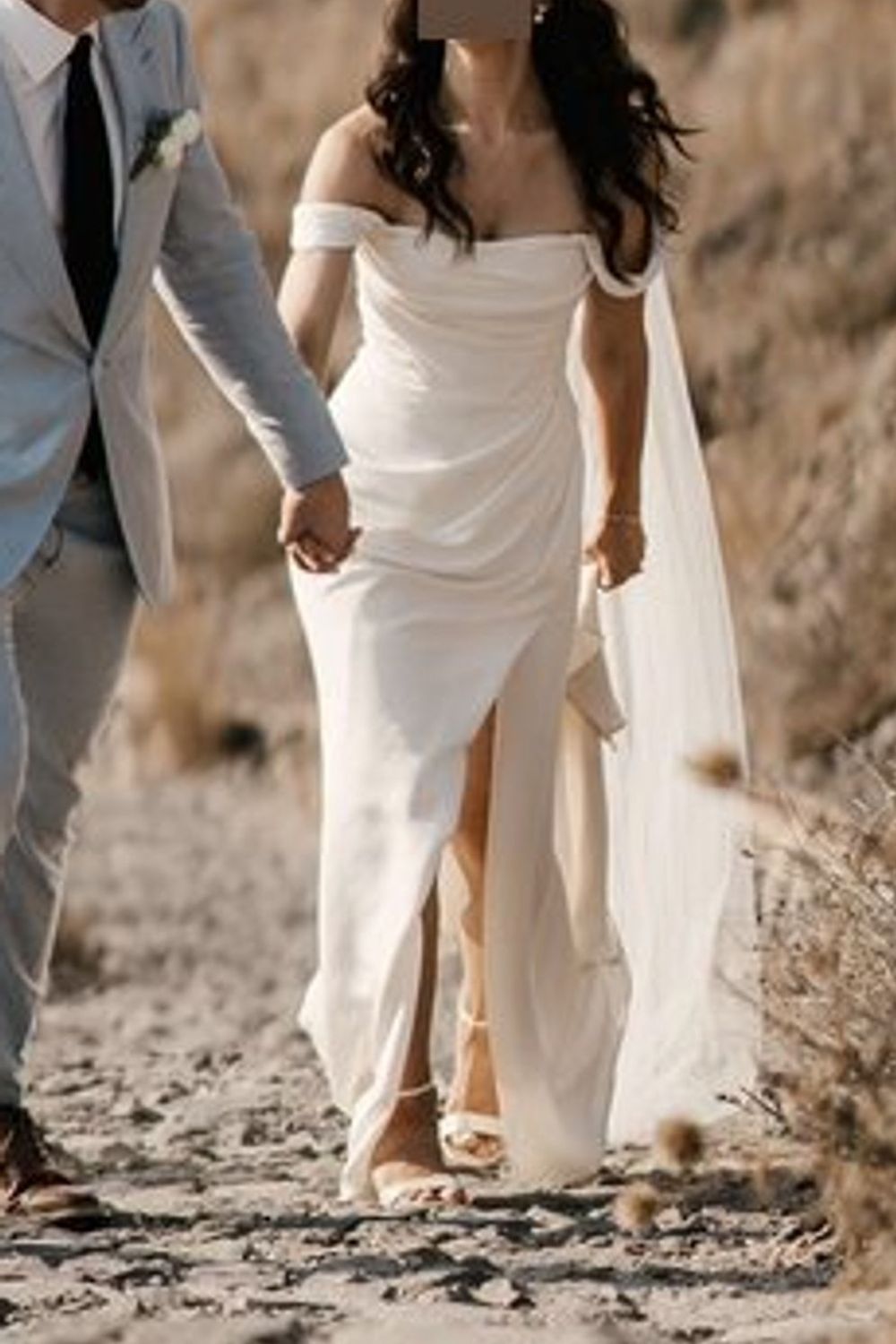 The Modern Muse: Sarah Seven's Effortless Sheath Silhouettes