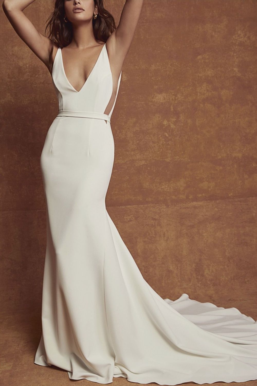 The Allure of the V-Back: Wedding Dresses That Turn Heads