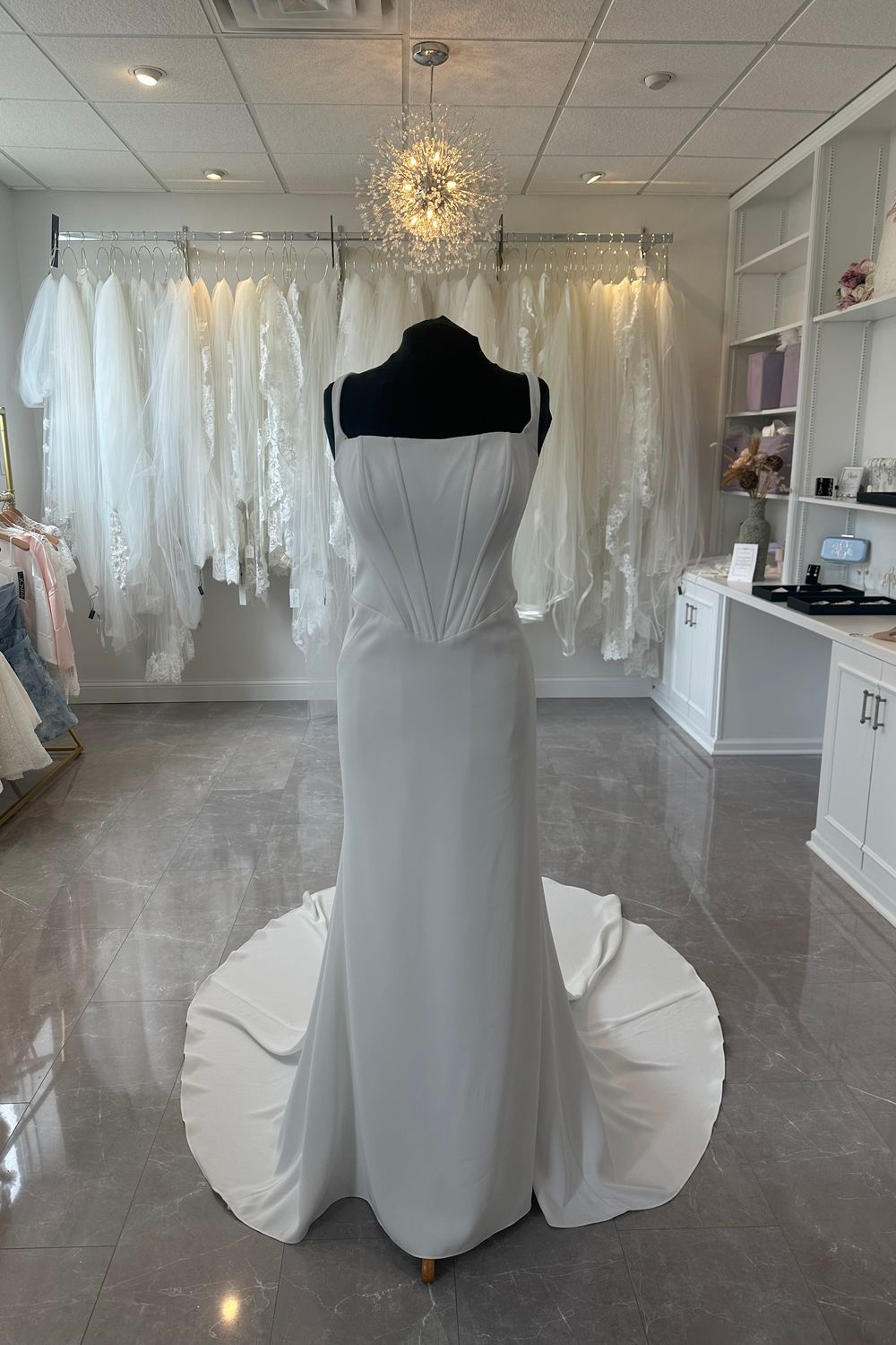 Oxford Street Elegance: Luxurious Gowns That Redefine Bridal Value
