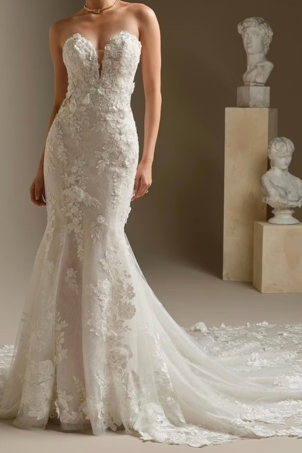 The Art of Allure: Backless Wedding Dresses That Captivate