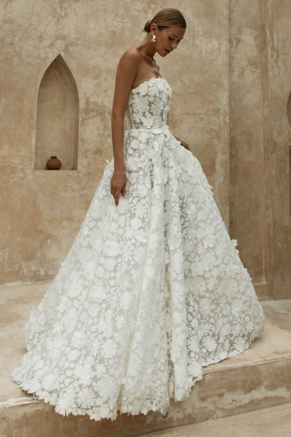 Mon Paris, Mon Amour: Finding Your Dream Wedding Dress Inspired by the Most Romantic City on Earth
