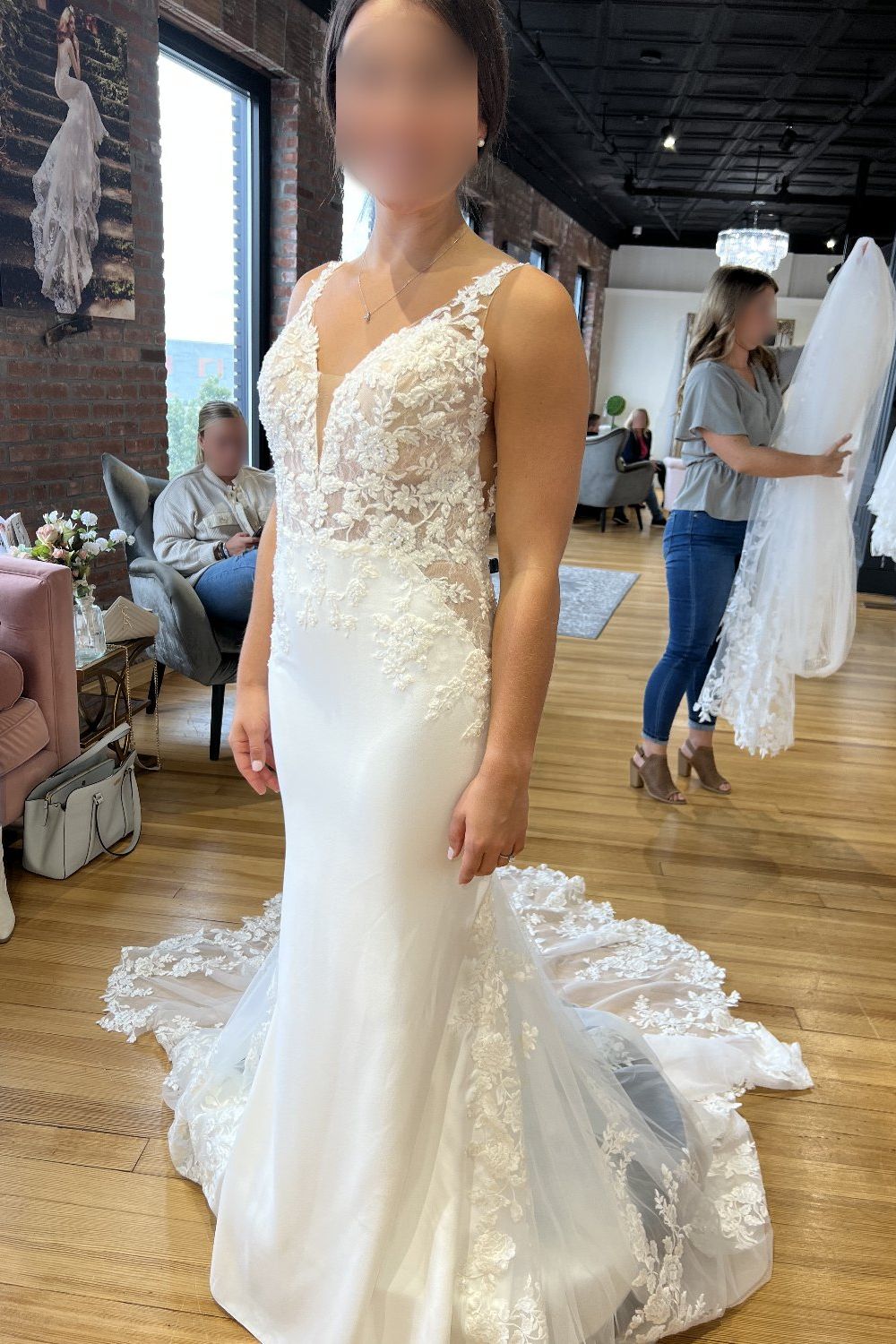 The Body-Conscious Bride: Why Alexandras' Mermaid Silhouette Is Worth Every Inch