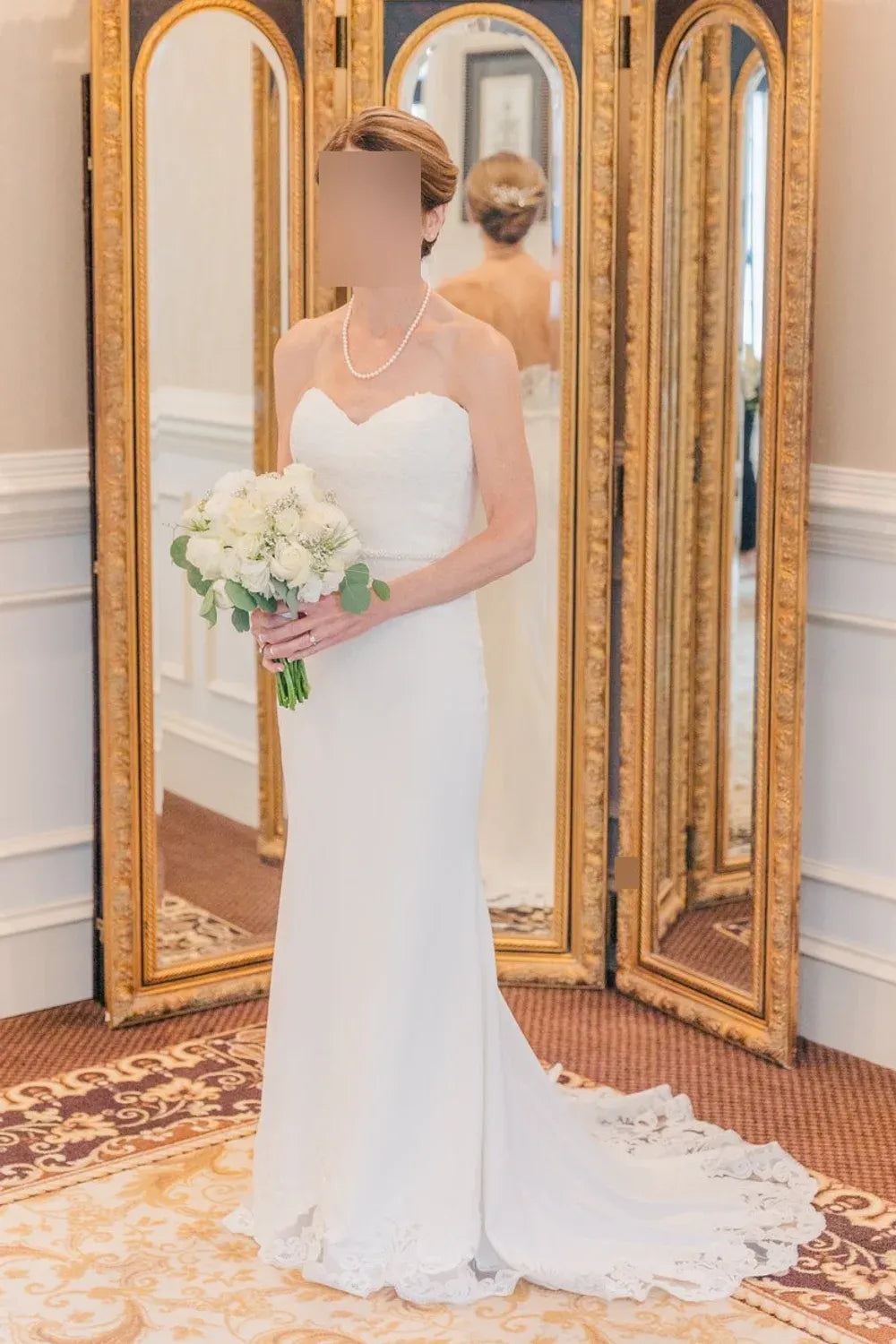 The Lis Simon Idina: An A-Line Gown Worth Every Inch of Its Legacy