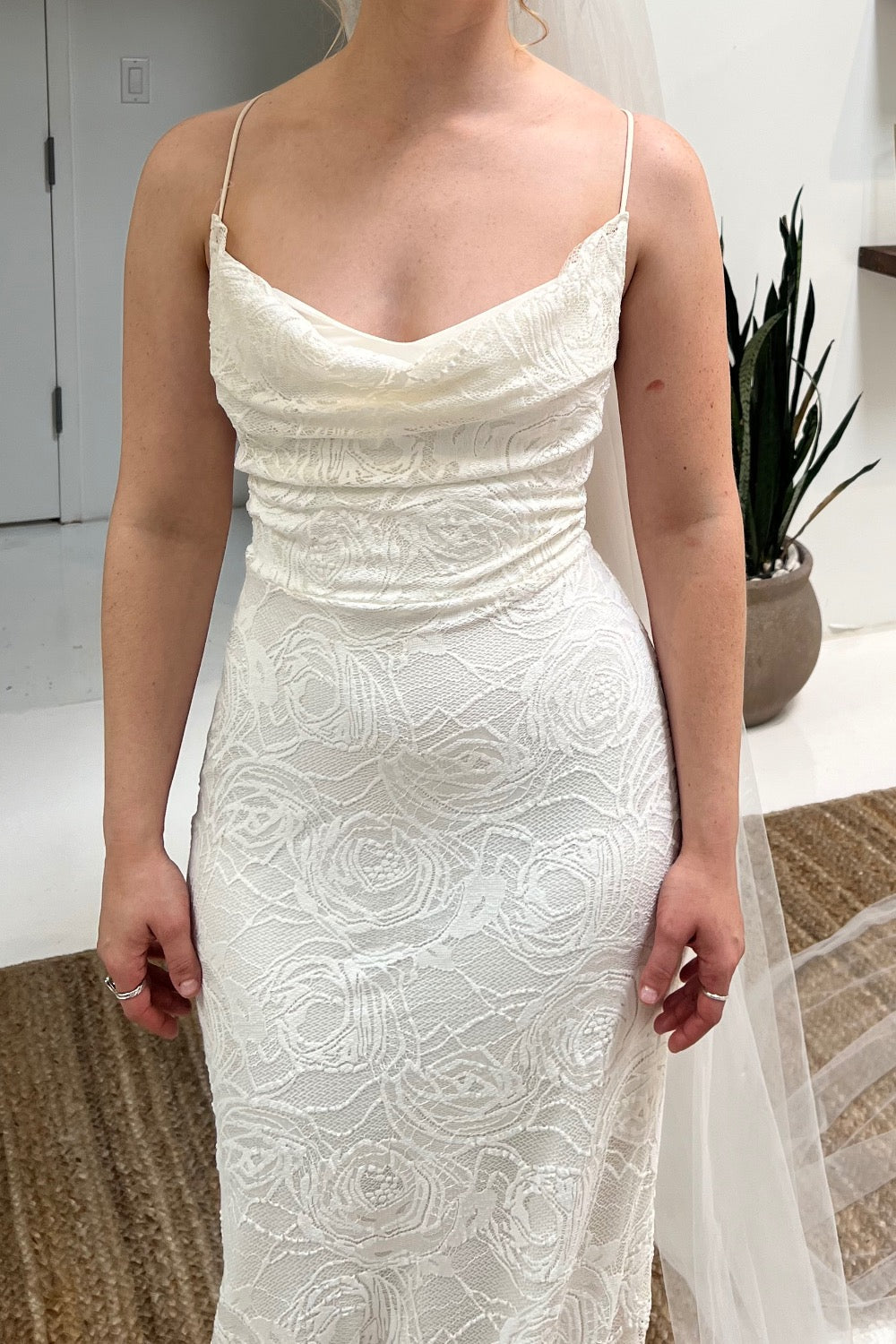 Beyond the Bridal Party: How to Master Formal & Bridesmaid Dressing in 2025