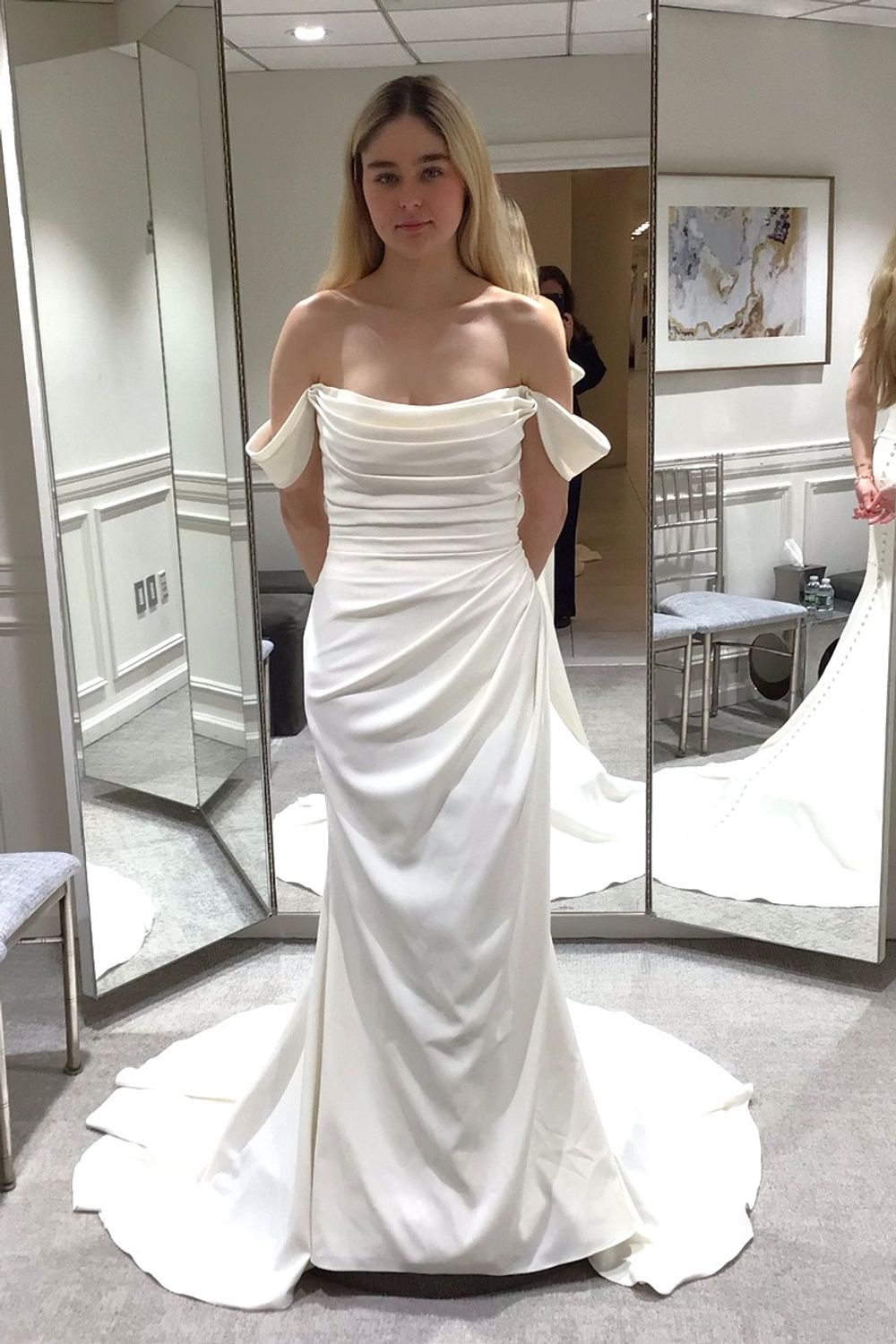 The Art of Understated Elegance: Cap Sleeve Wedding Dresses