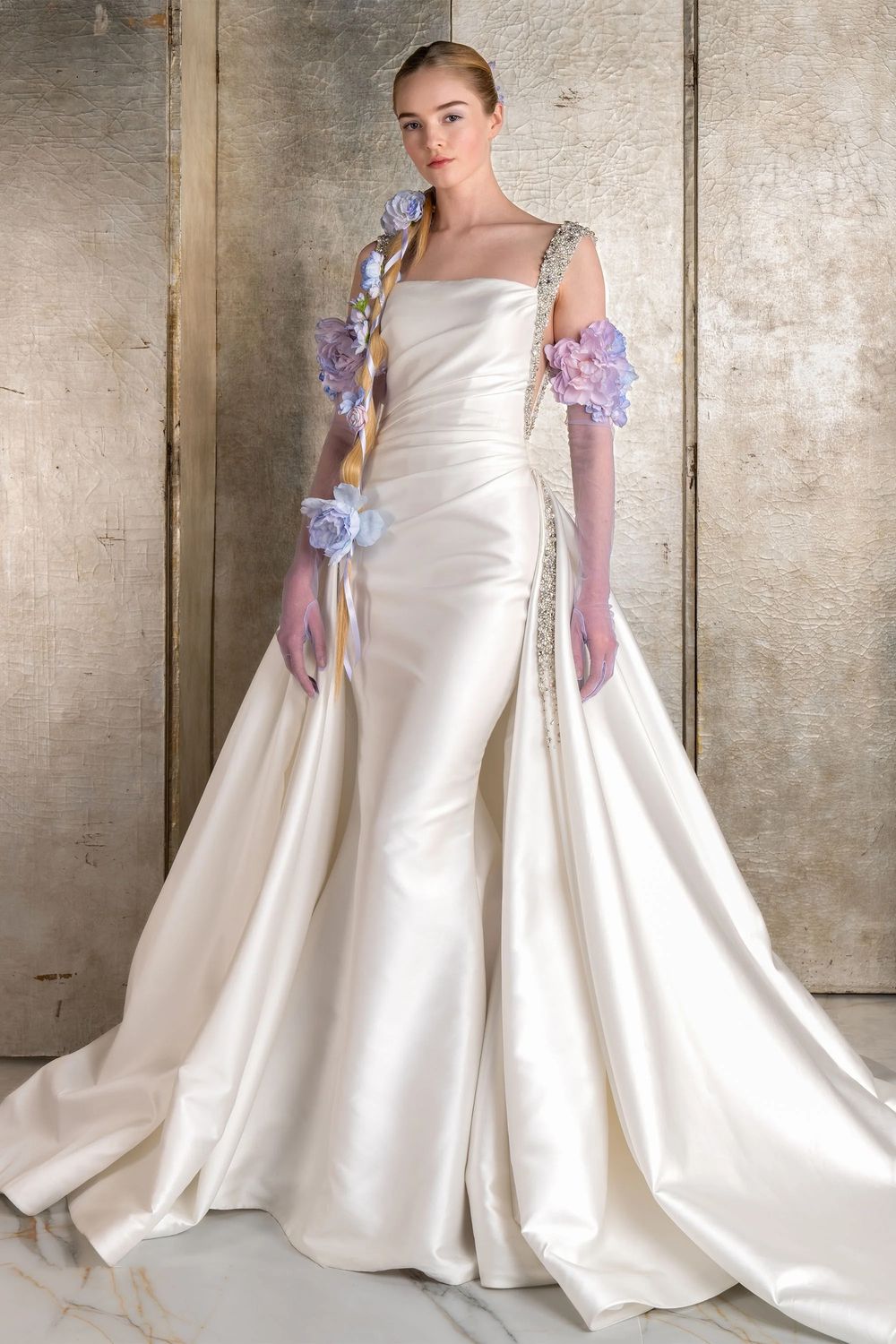 The Timeless Allure of Reem Acra's Fit-and-Flare Silhouette