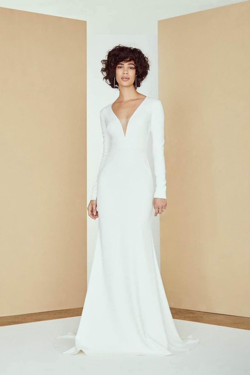 The Timeless Appeal of Nouvelle Amsale's Sheath Silhouette