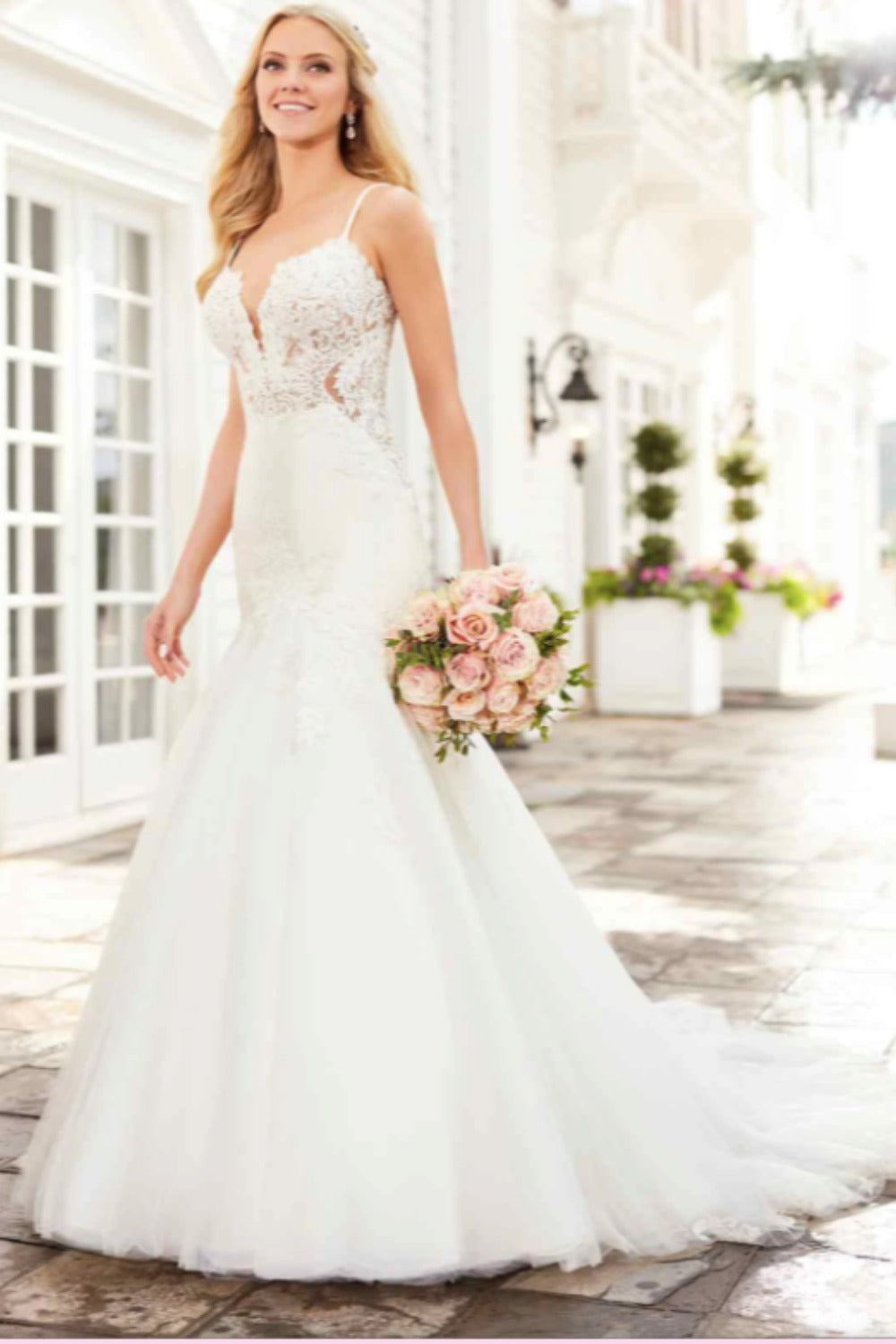 The Timeless Allure of Designer Lace Wedding Dresses