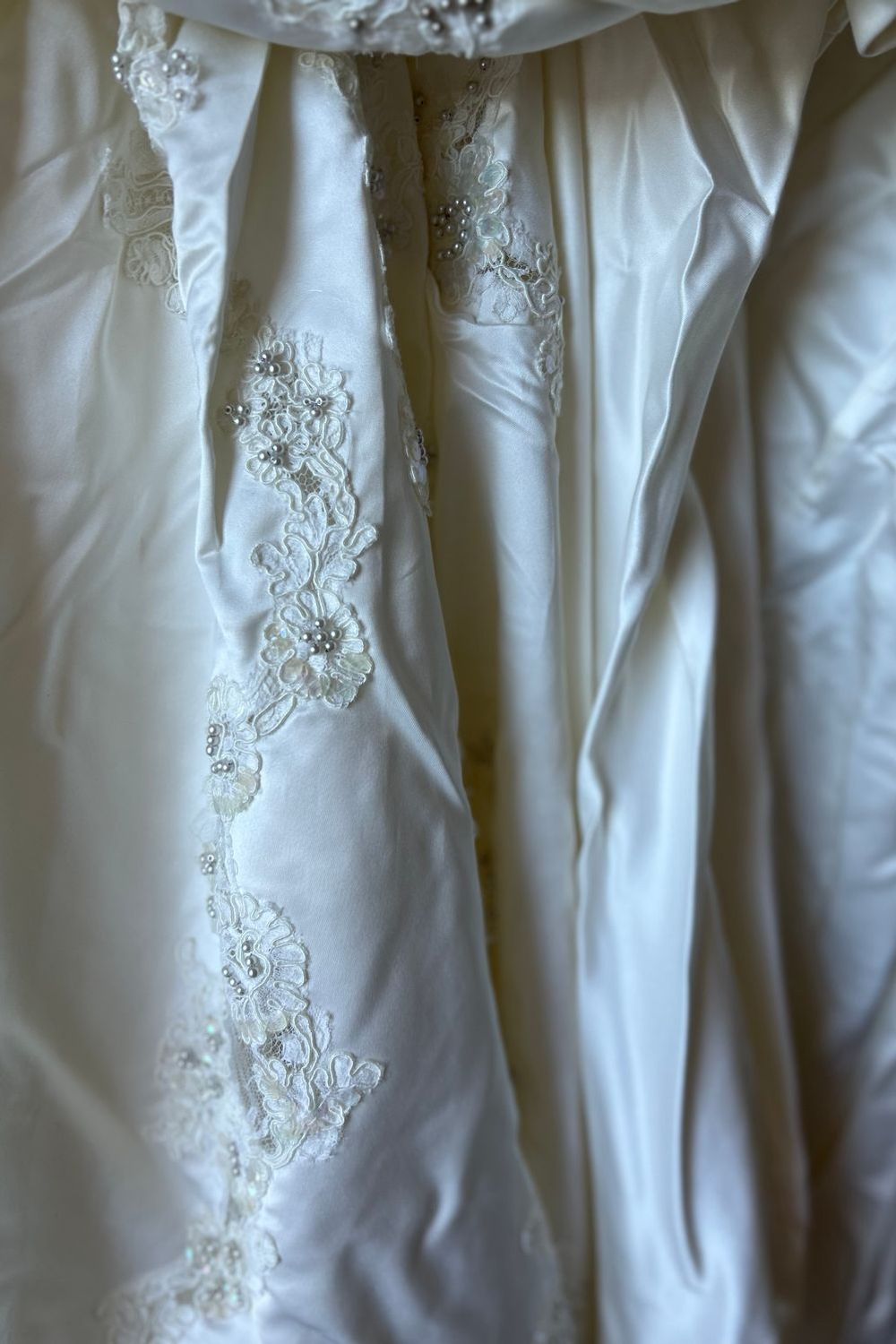 The Art of Vintage Bridal: Where Timeless Romance Meets Modern Love