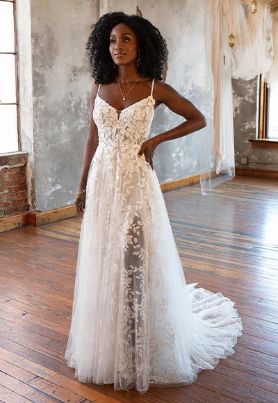A line silhouette | Kleinfeld Again