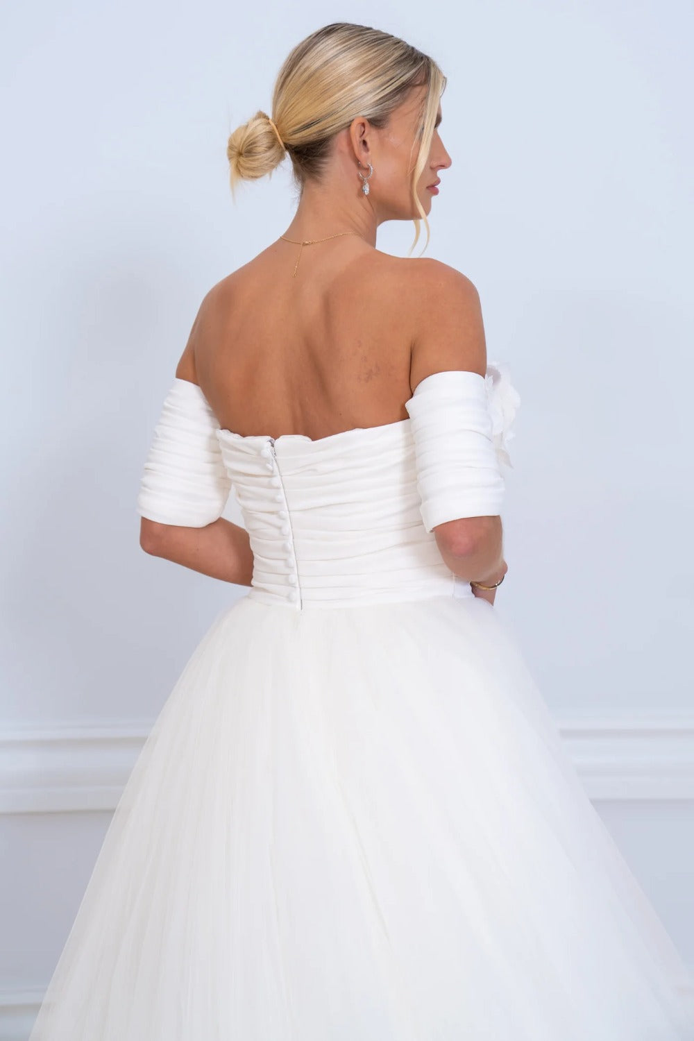 Viktor & Rolf-Draped Abundance Fantasie Gown-3