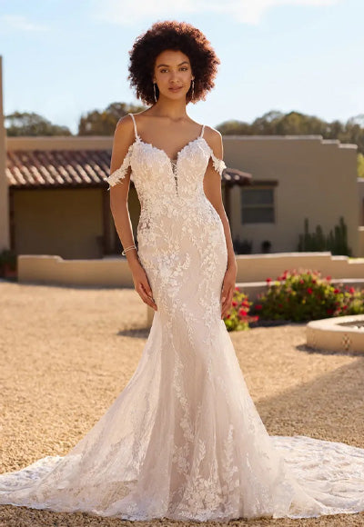 Fit and flare silhouette | Kleinfeld Again