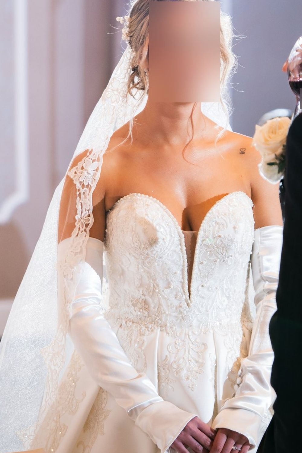 Essense of Australia D3977 7