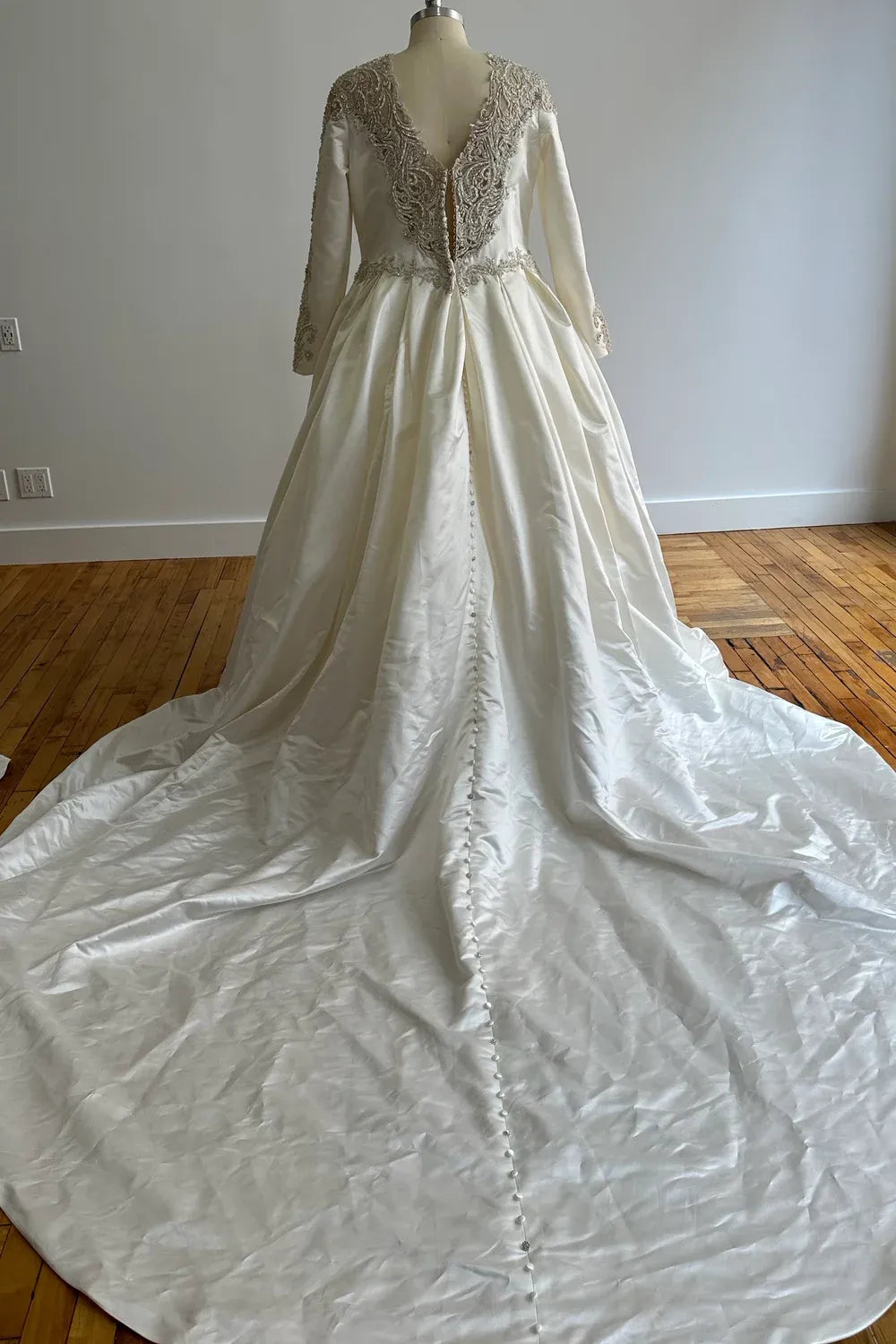 Maggie Sottero BRENNON XS 4