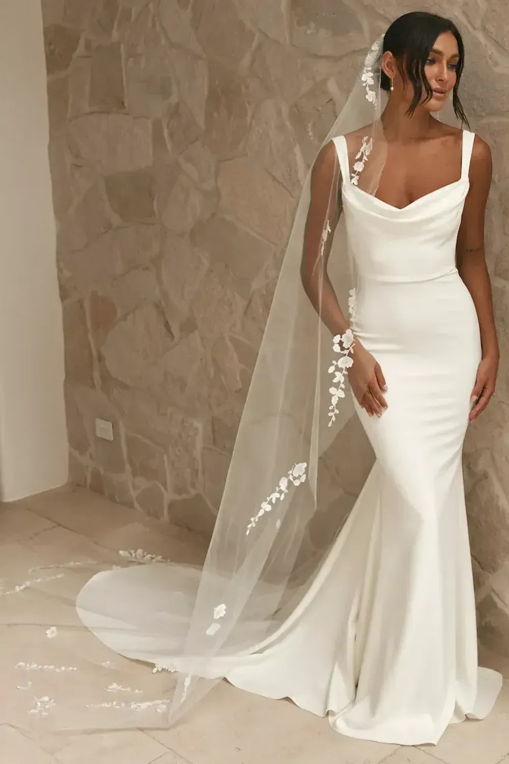 Grace Loves Lace Grace with Veil 7