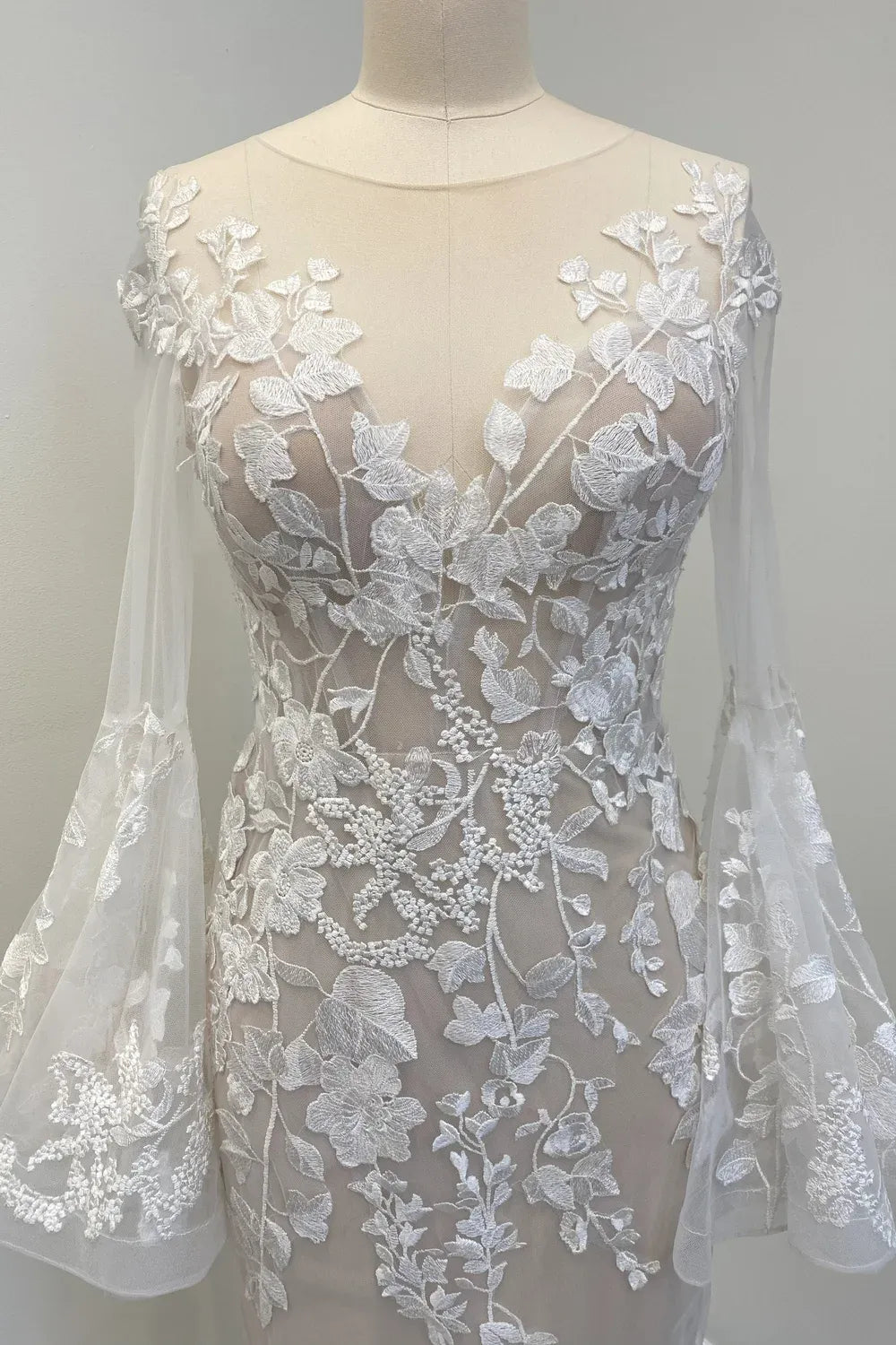 Olia Zavozina Evins Rose 6