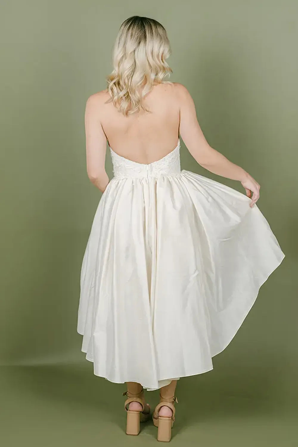 Olia Zavozina Shelbie 4