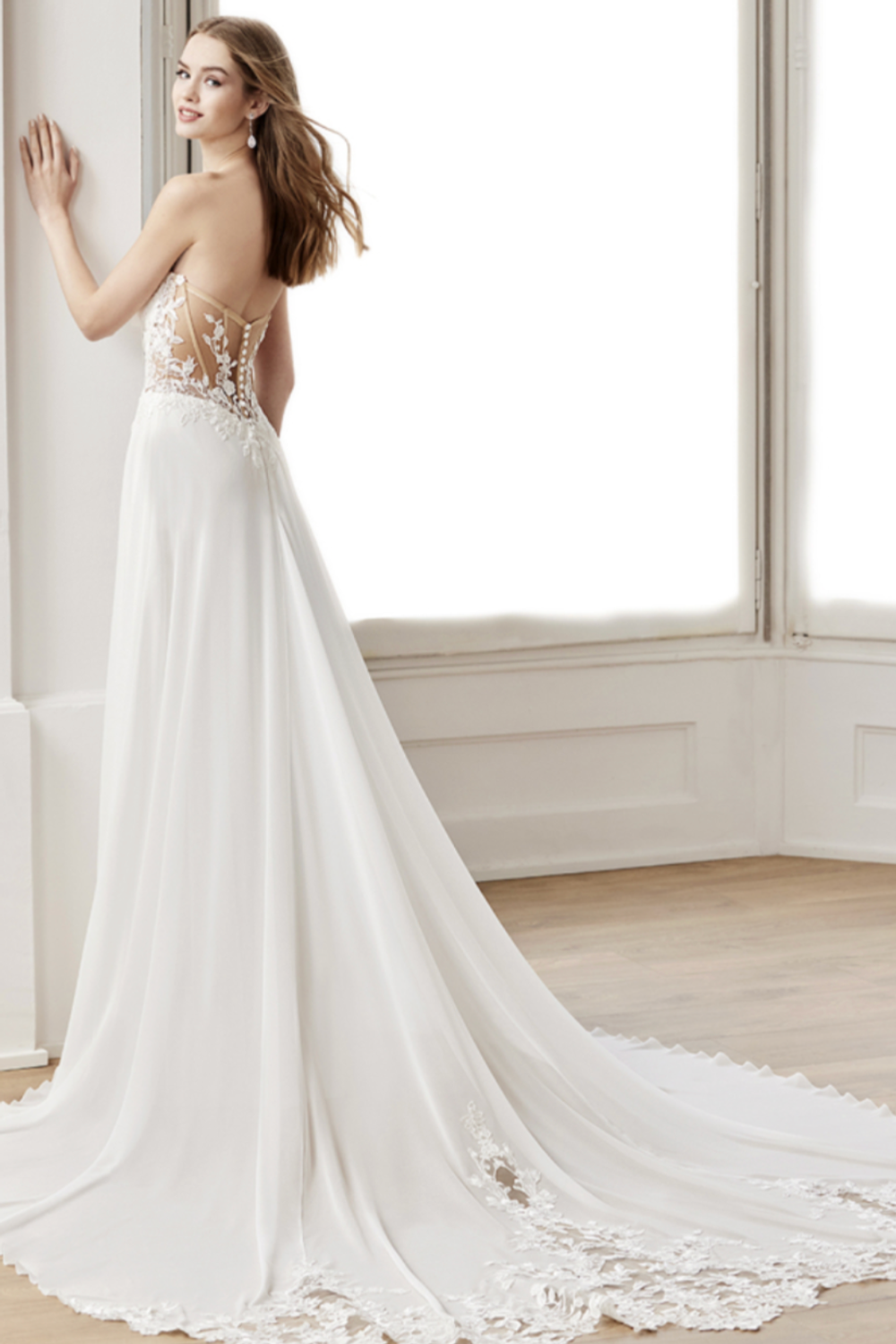 Enzoani Etoile Sarin 2