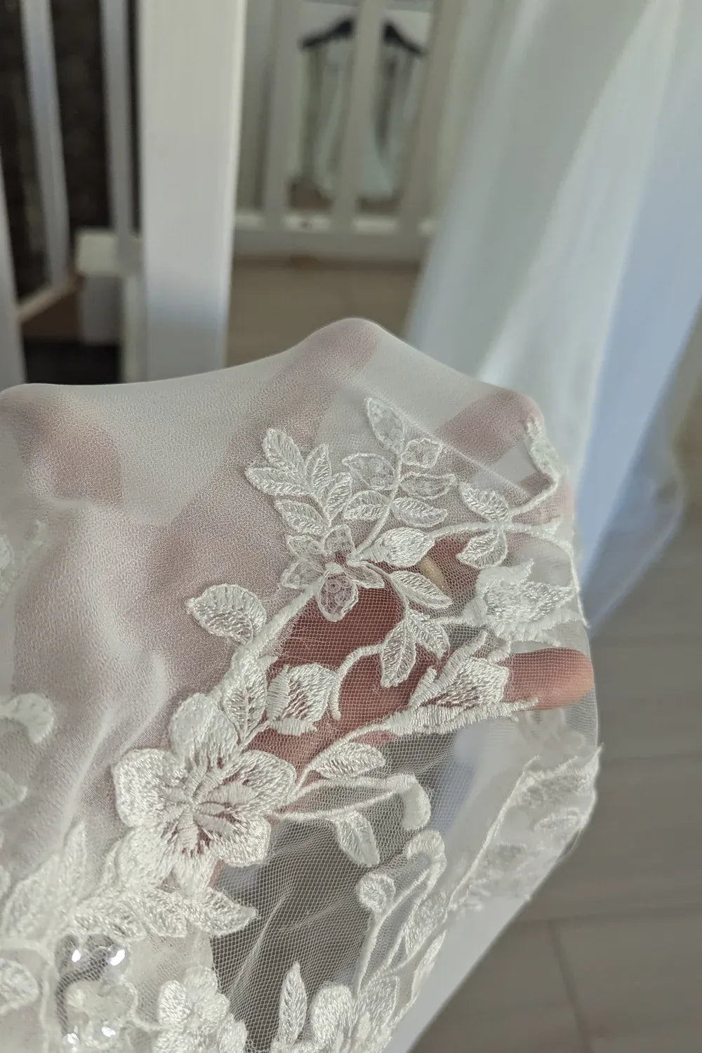 Enzoani Etoile Aerin 9