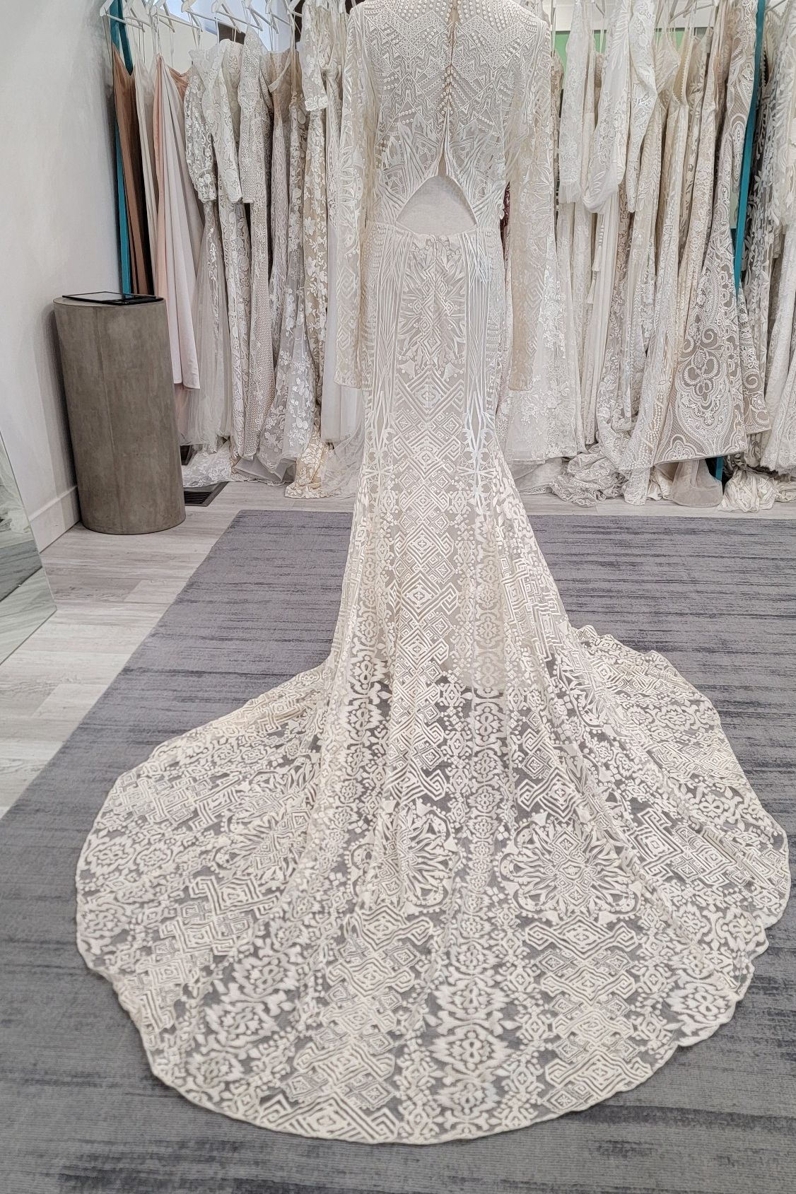 Rue De Seine Sundial Off White 3