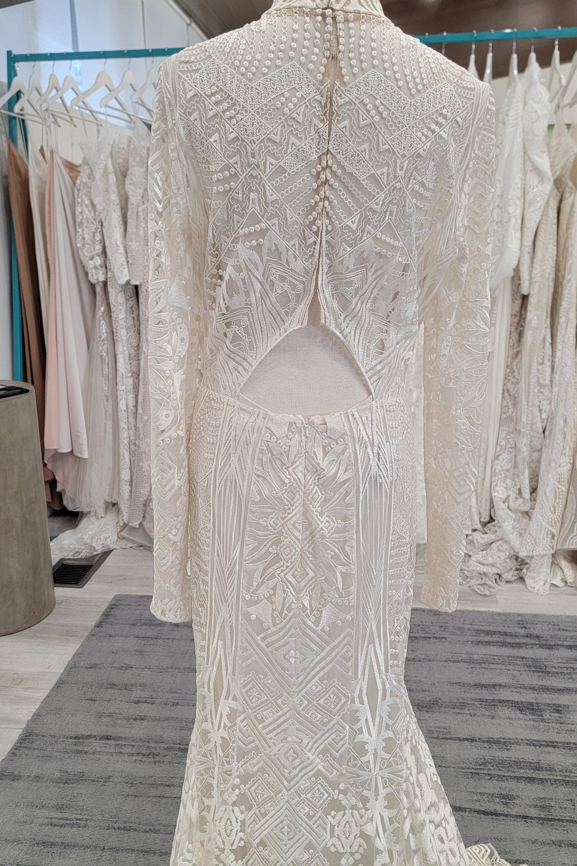 Rue De Seine Sundial Off White 5