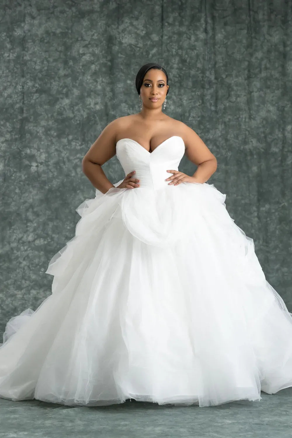 Sample Pantora Bridal Josephine Wedding Dress
