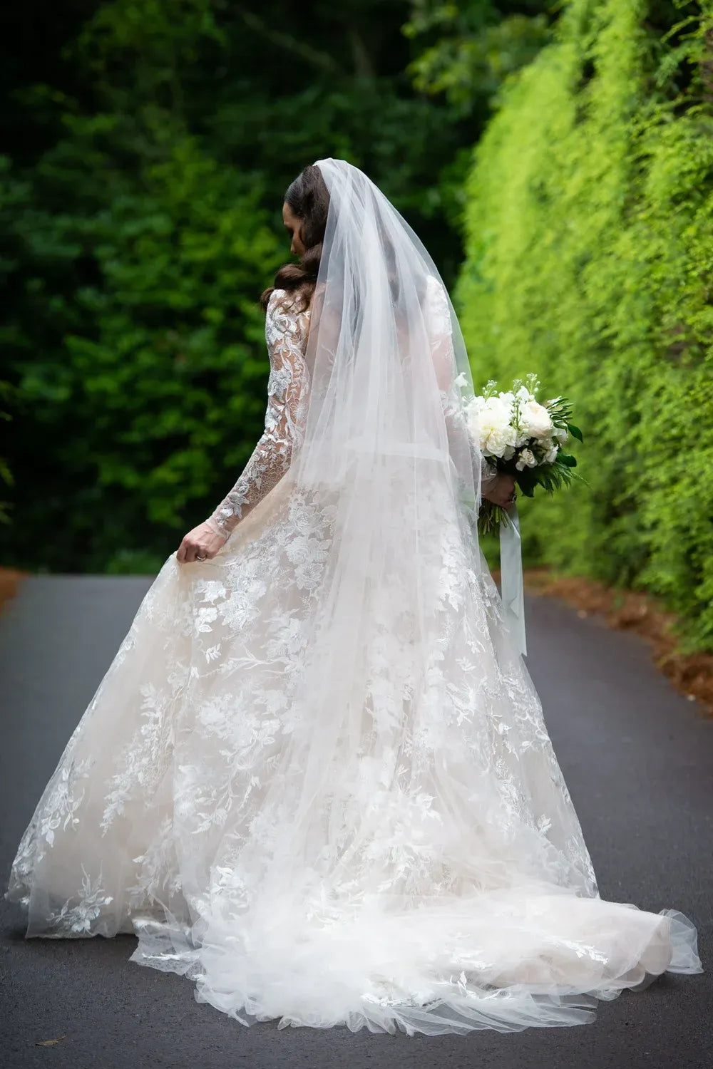 Monique Lhuillier Truly 4