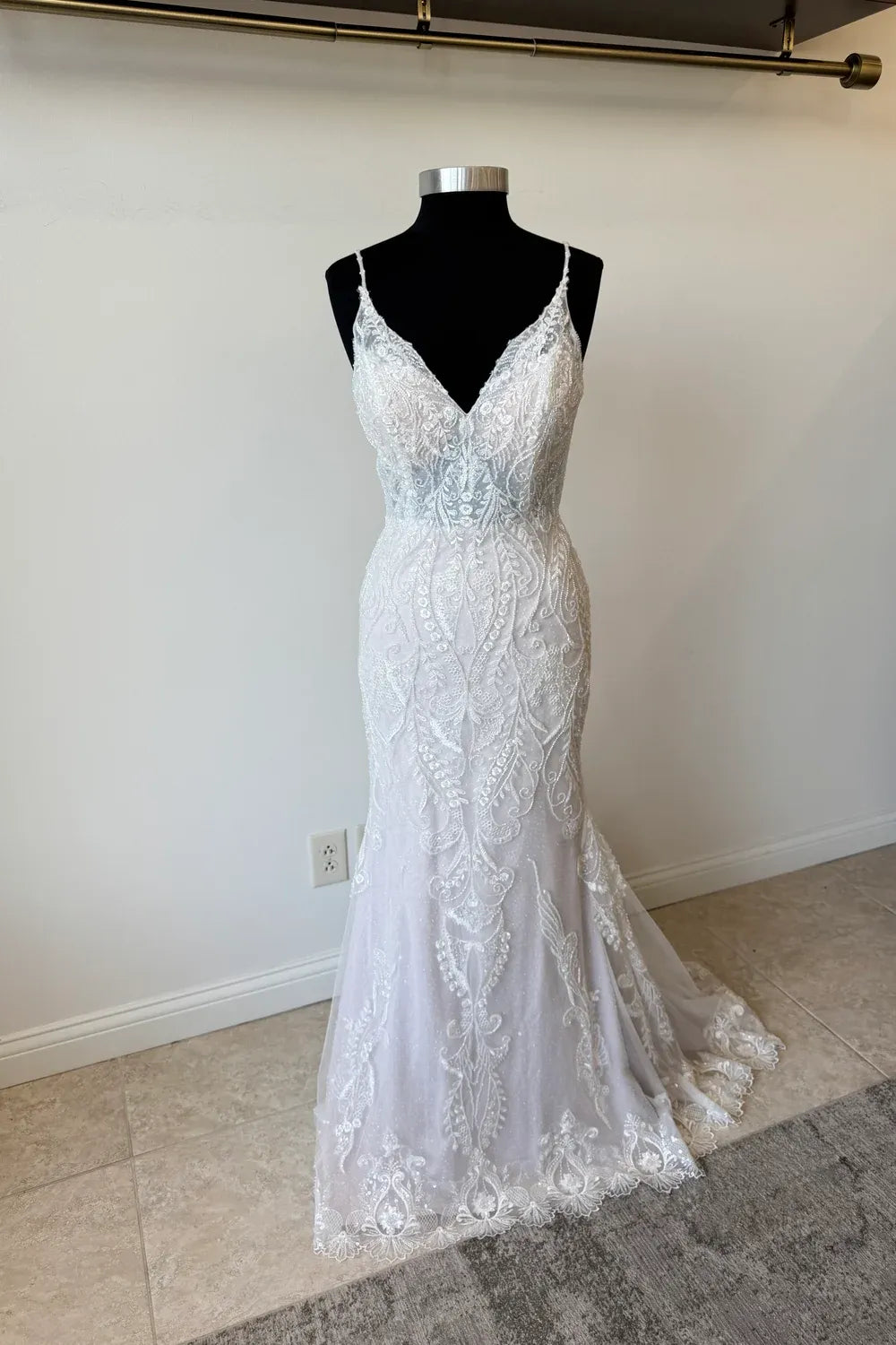 Sample Maggie Sottero Kylianne Wedding Dress