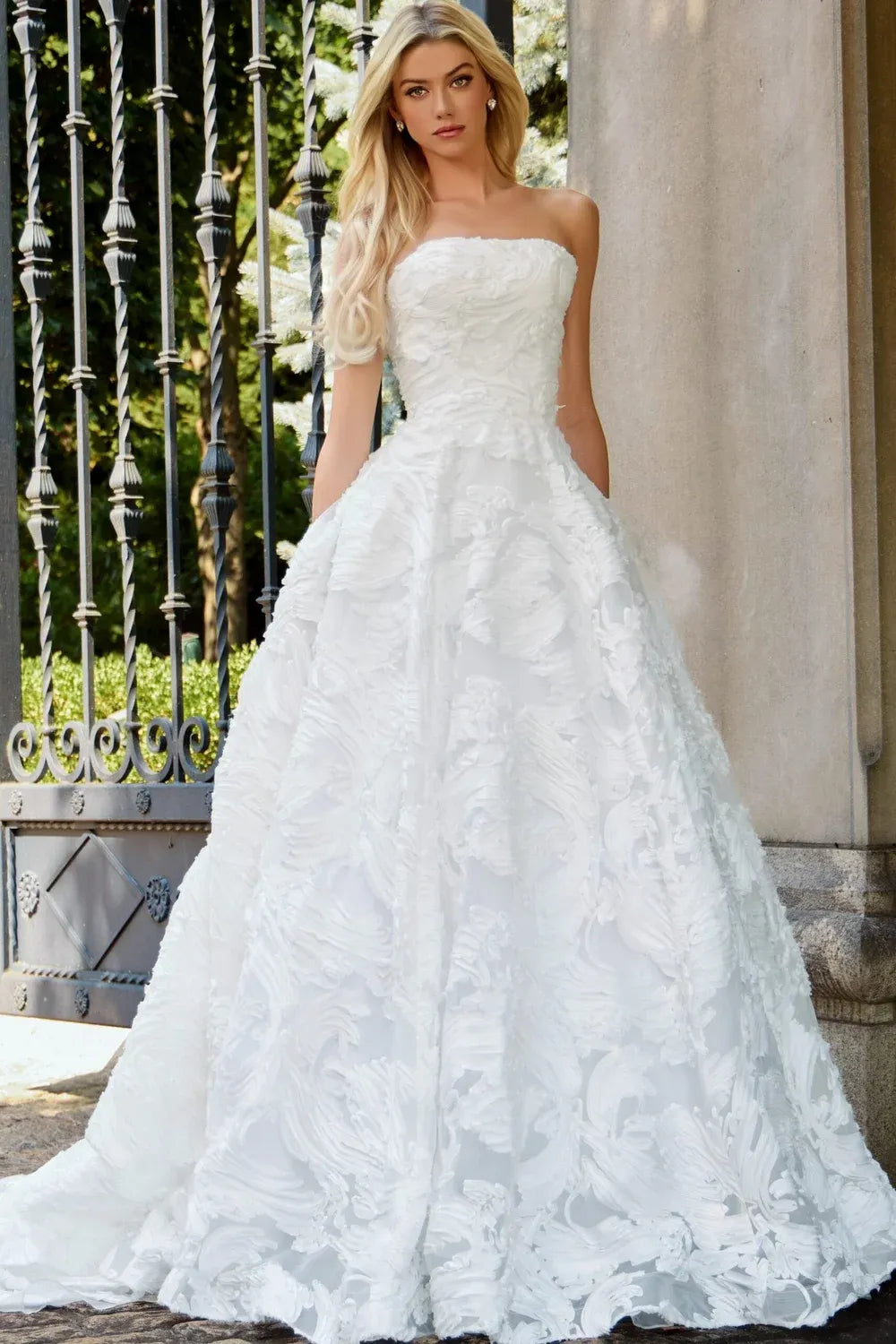 Never Worn Jovani JB44115 Wedding Dress
