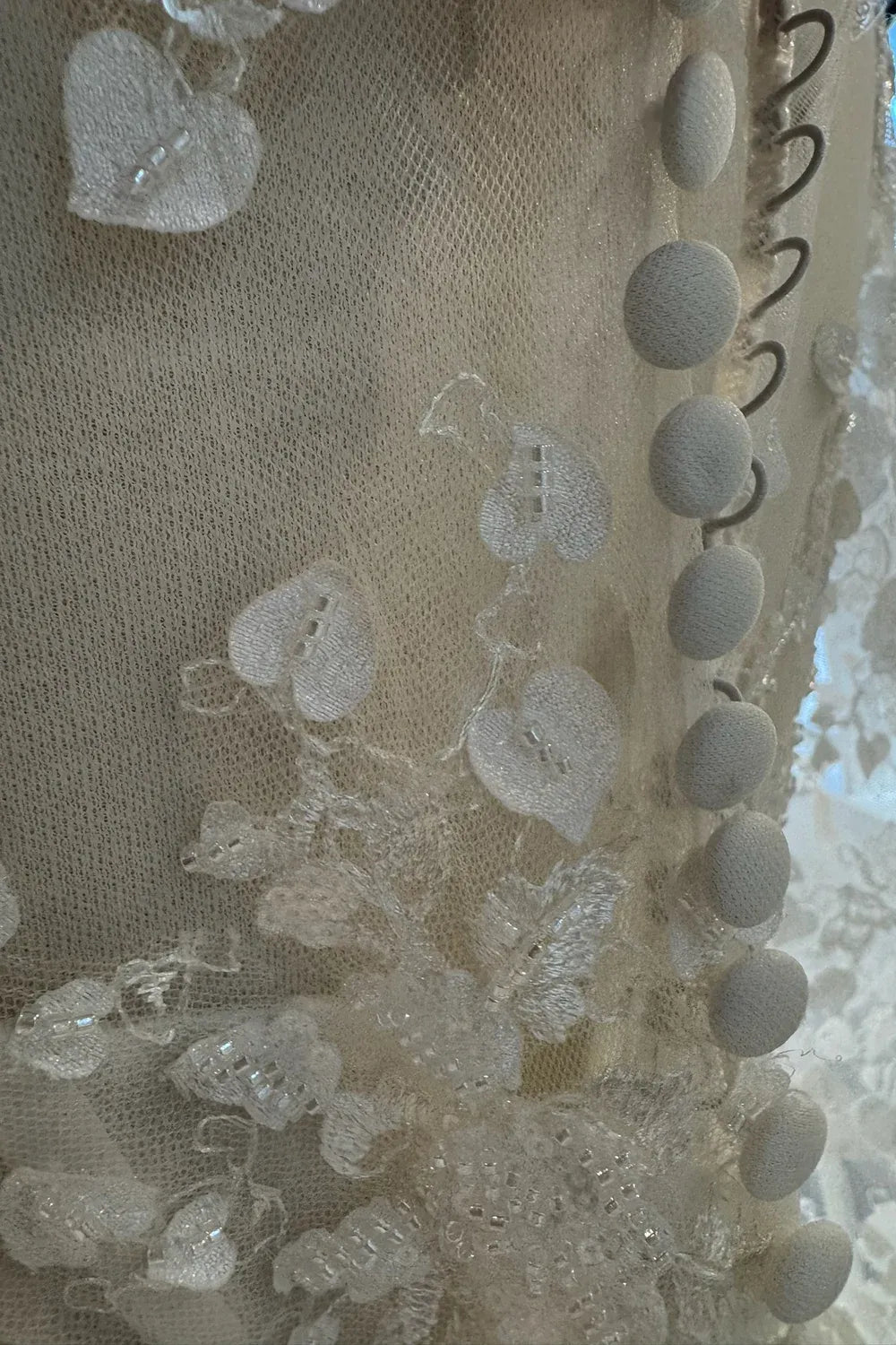 Martina Liana 1517 9