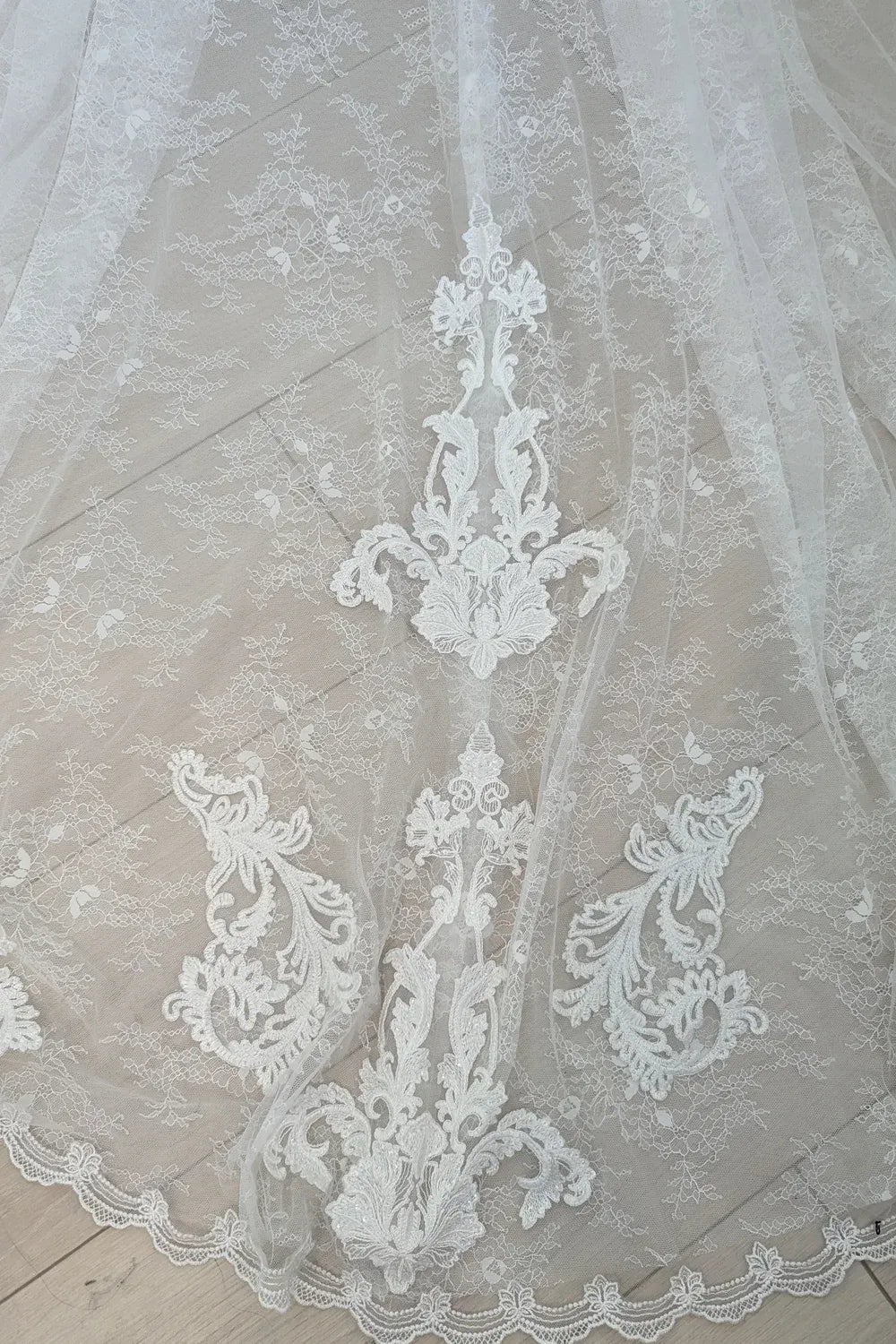 Essense of Australia D2760 7