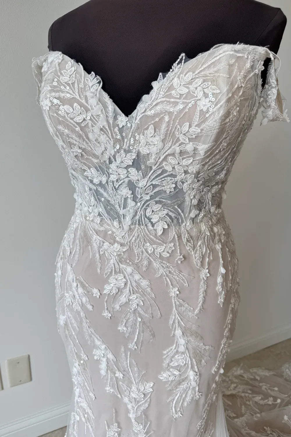 Lillian West 66290 2