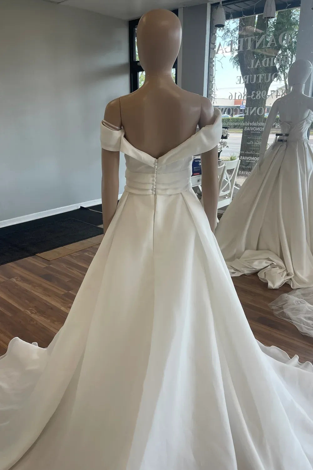 Pronovias Marta 9