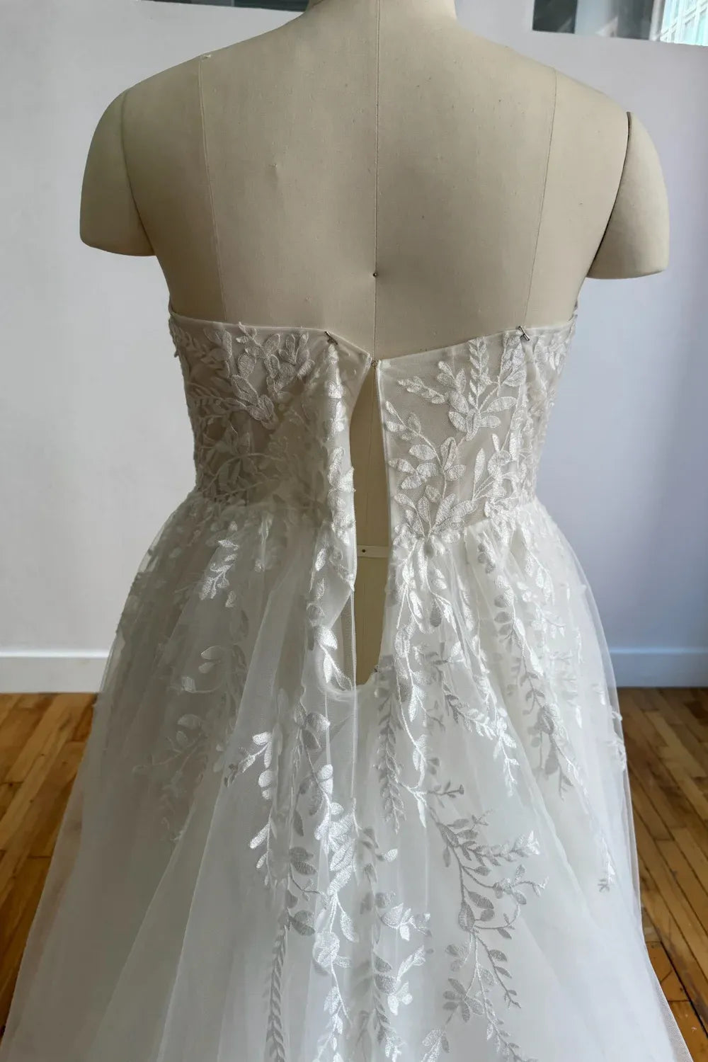 Dany Tabet Halo-GownXS 3