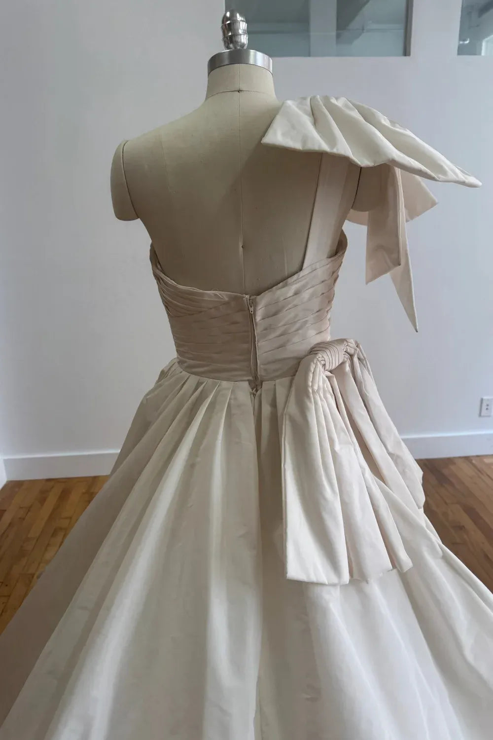 Zuhair Murad Ariane 3