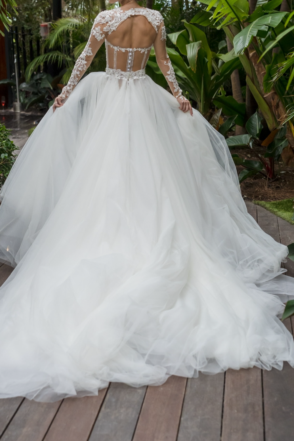 Galia Lahav Cali Gown w Sleeves & Overskirt 6