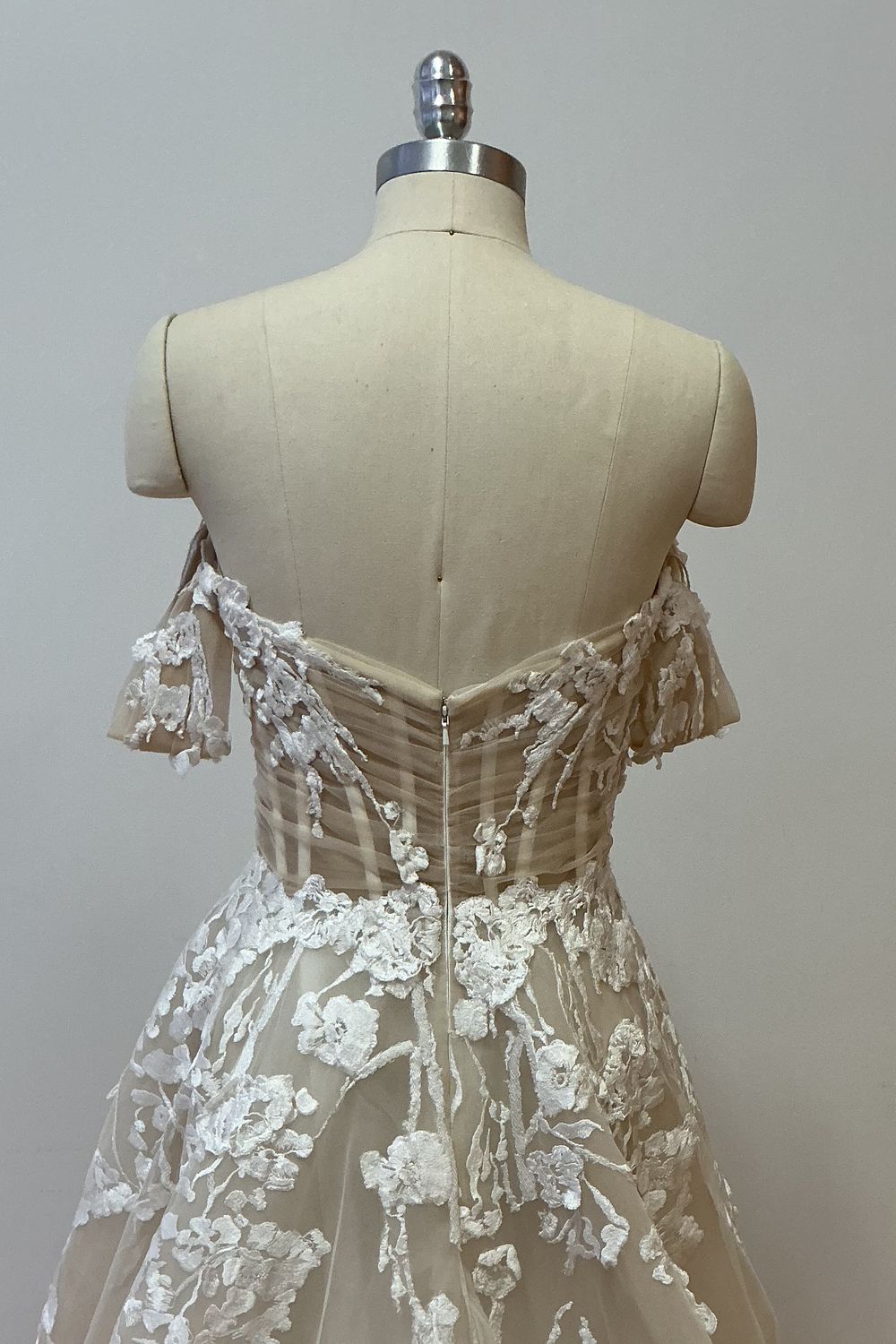 Tony Ward Couture Helicon 3