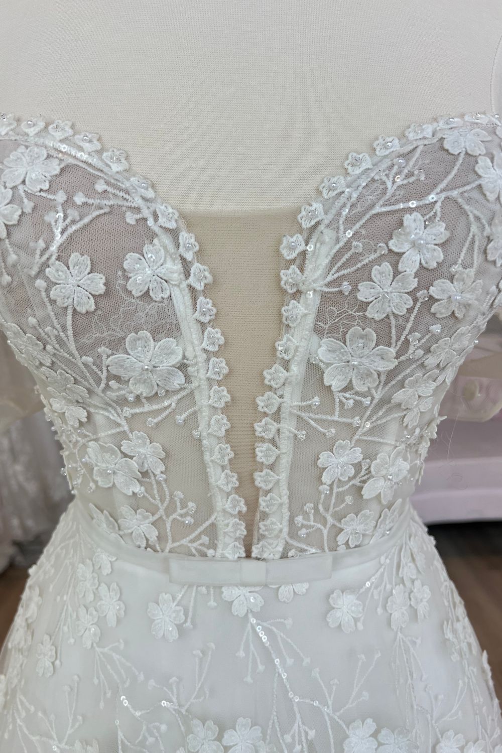 White April WA296-1Z 5