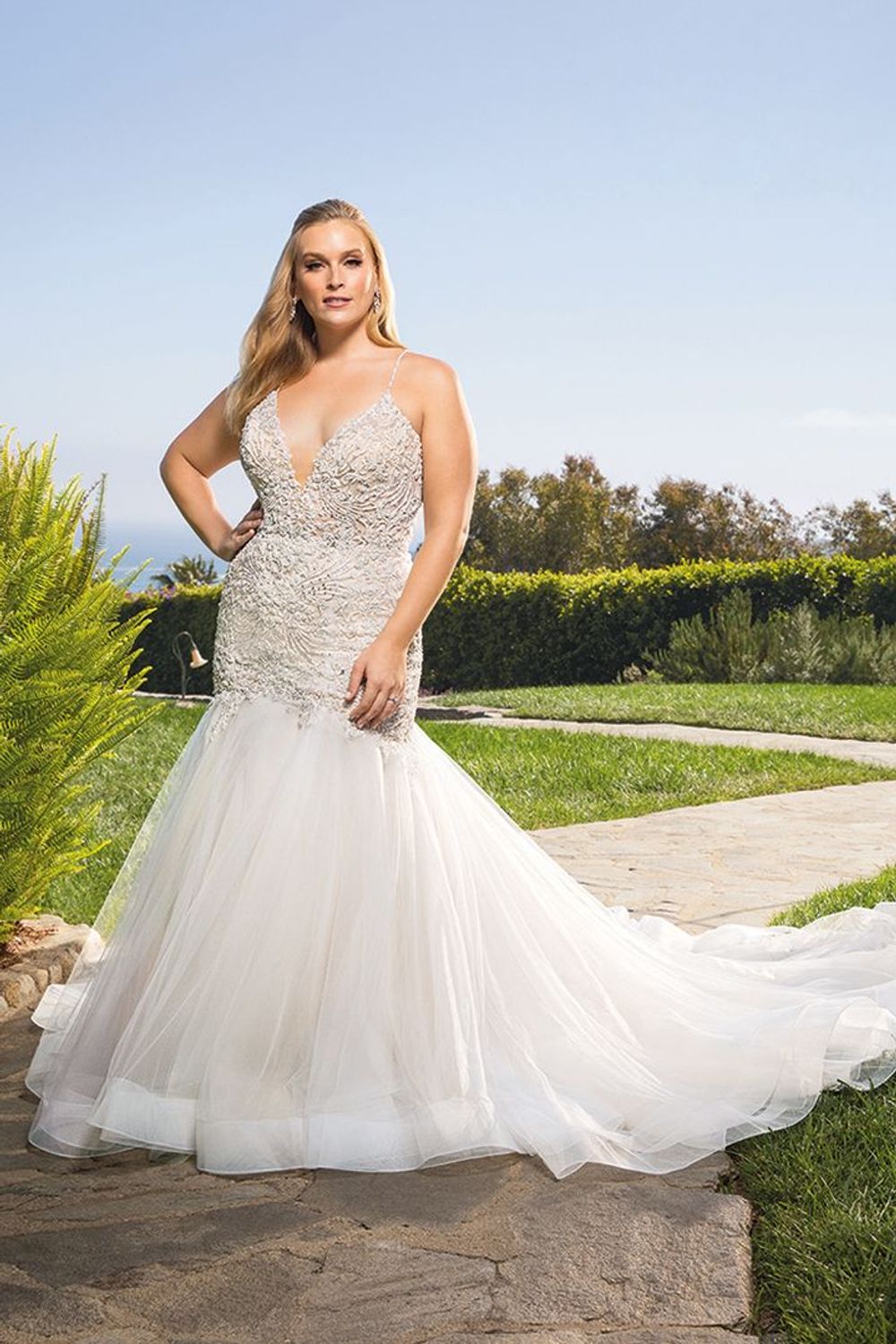 Sample Casablanca Bridal Clara (2359) Wedding Dress