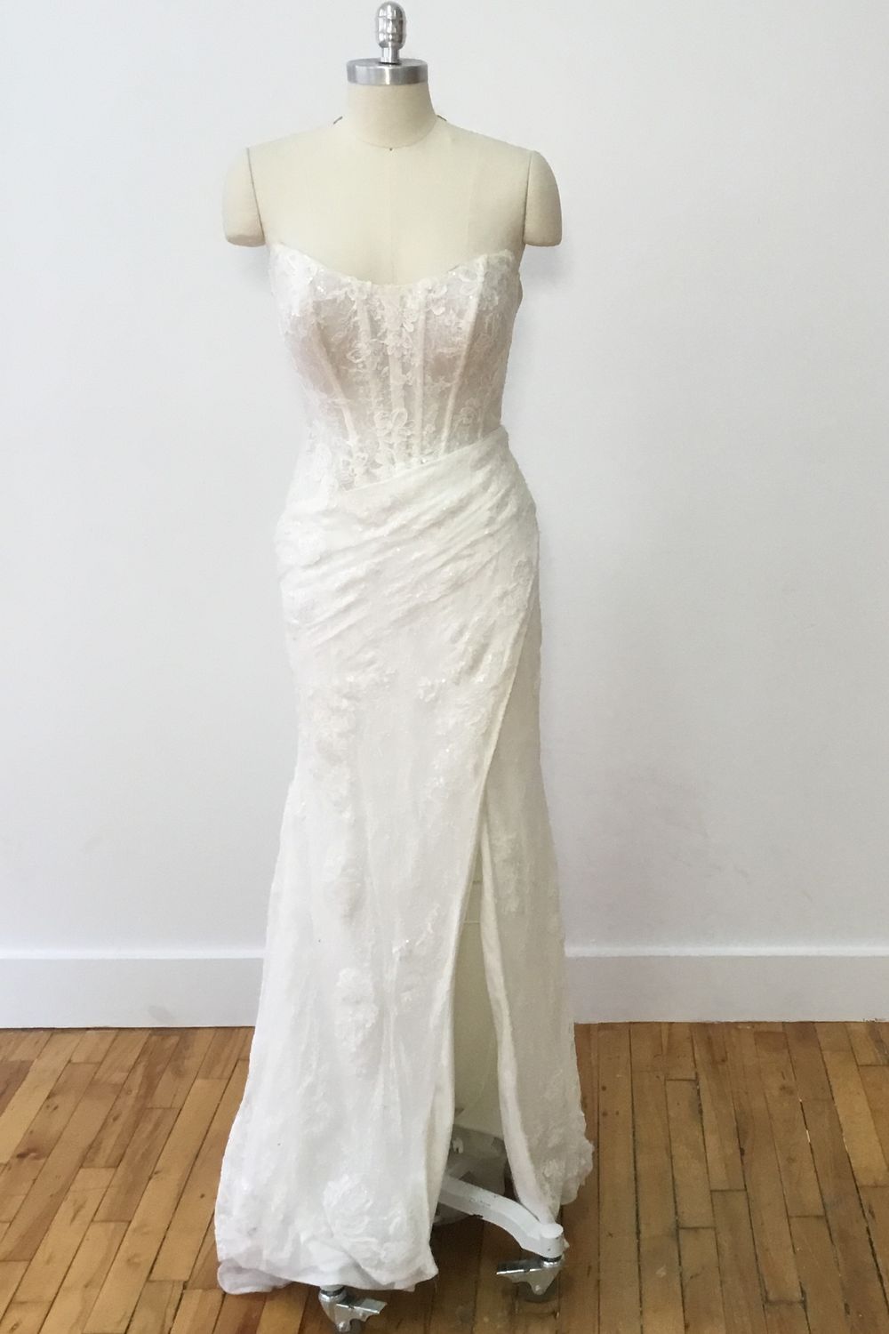 Essense of Australia D4091-SPLIT  2