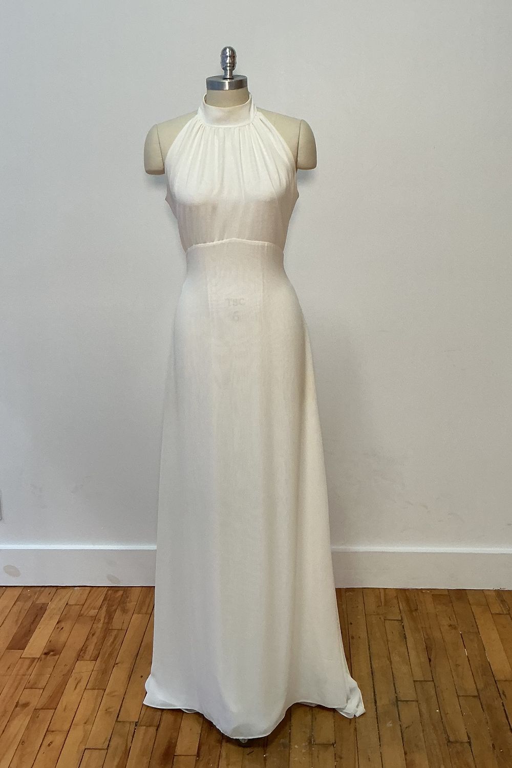 Sample Marta Marti SL Maria Wedding Dress Sample Marta Marti SL Maria Wedding Dress