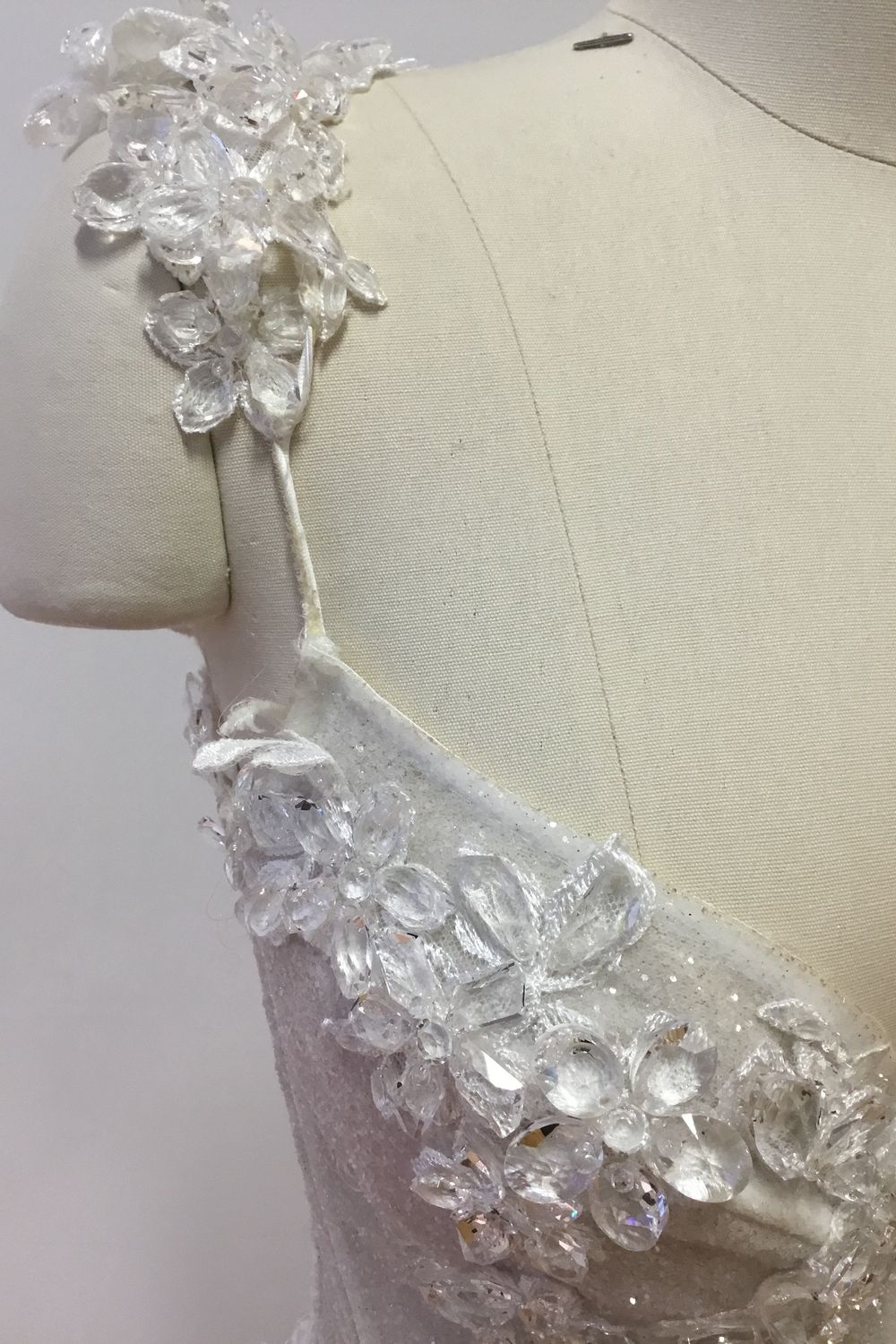 Pnina Tornai 4951WFEATHER 6