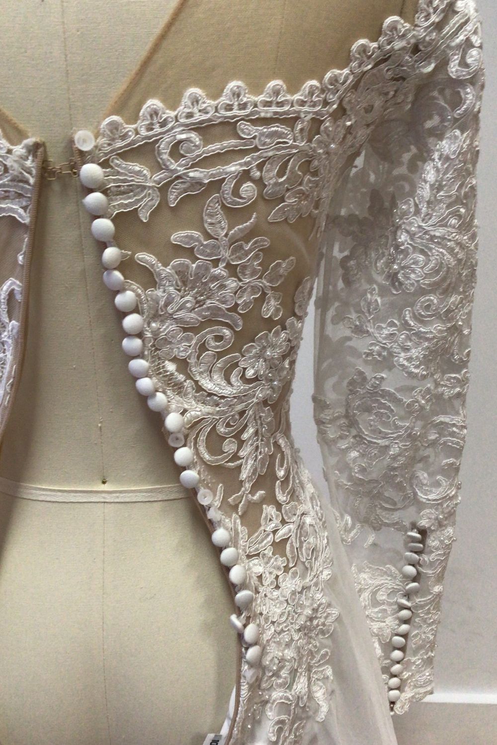 P BY PNINA TORNAI 2107 7