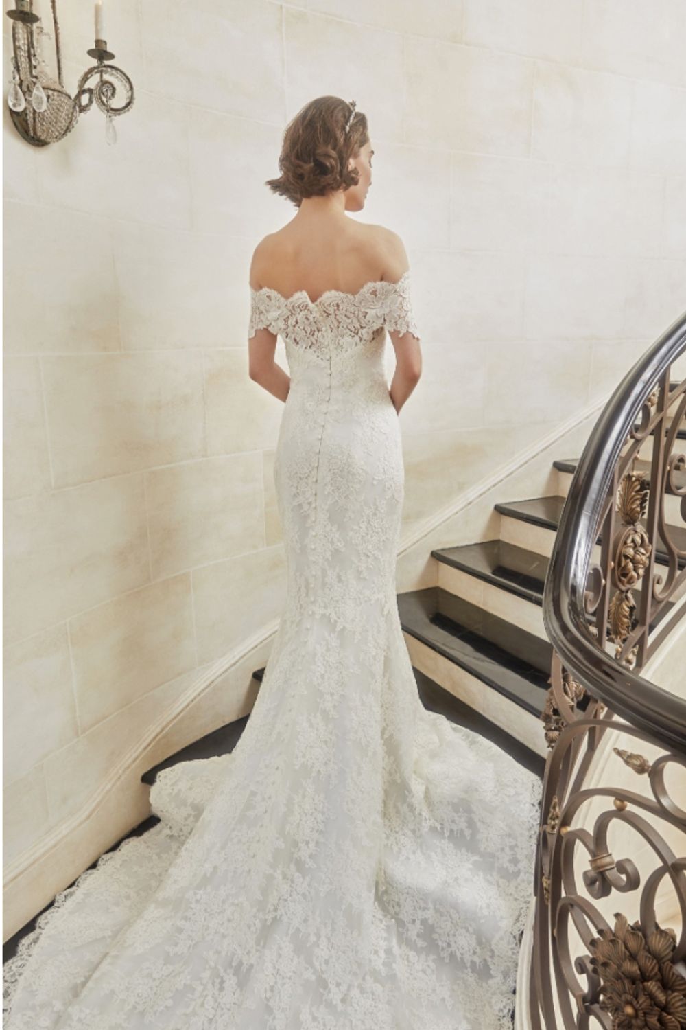 Sareh Nouri Sarah Grace 1