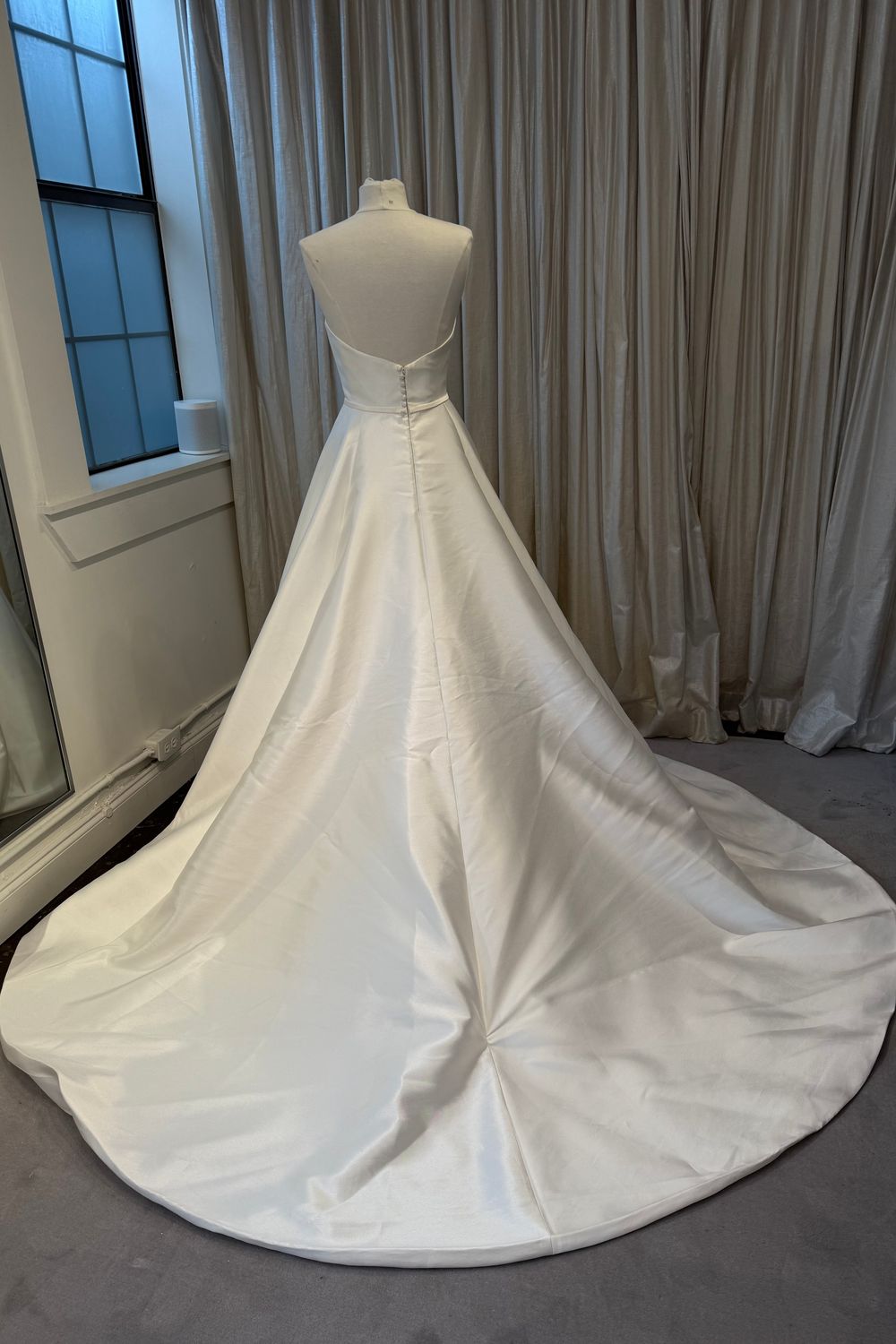 Pronovias Ozen 3